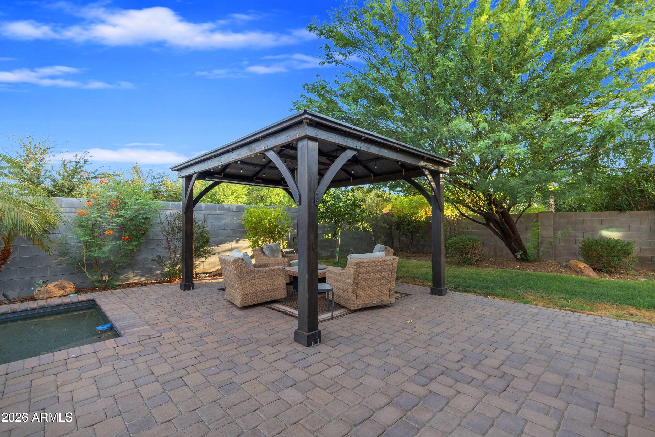 21367 E MAYA Road