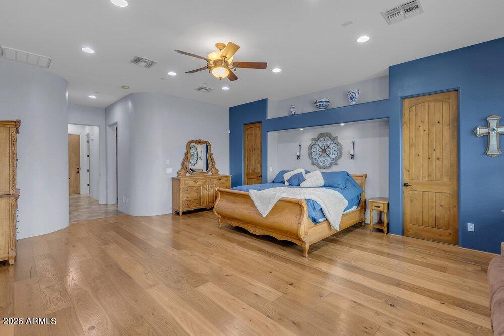 19738 W MARIPOSA Drive