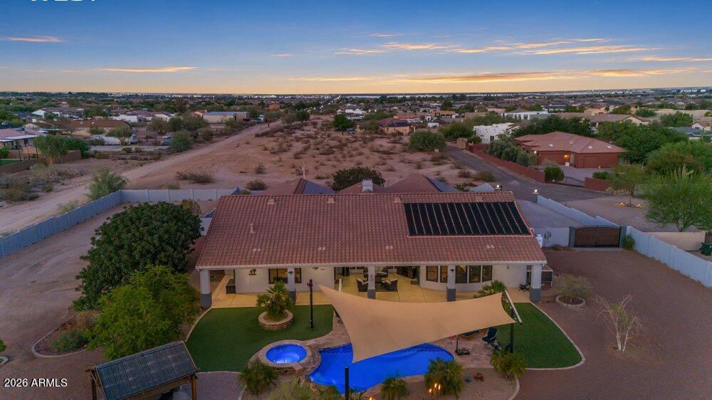 19738 W MARIPOSA Drive