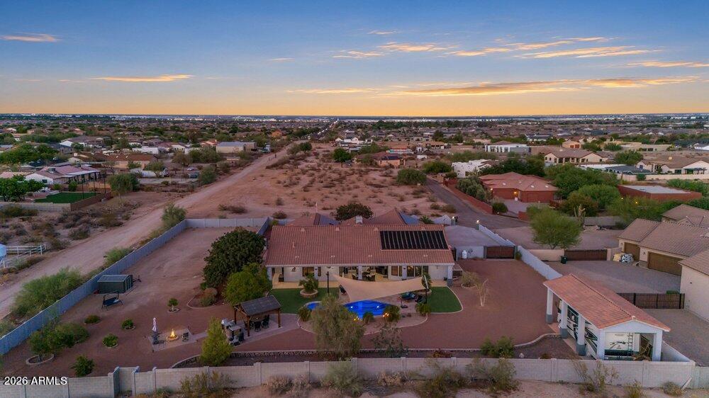 19738 W MARIPOSA Drive