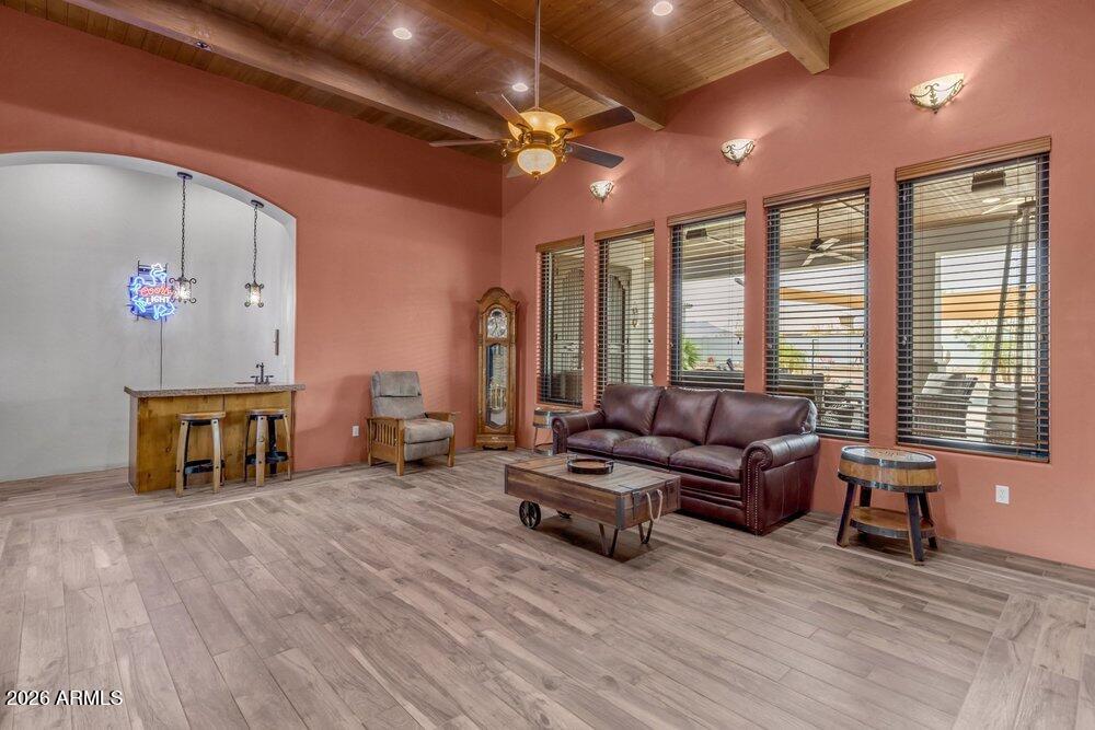 19738 W MARIPOSA Drive