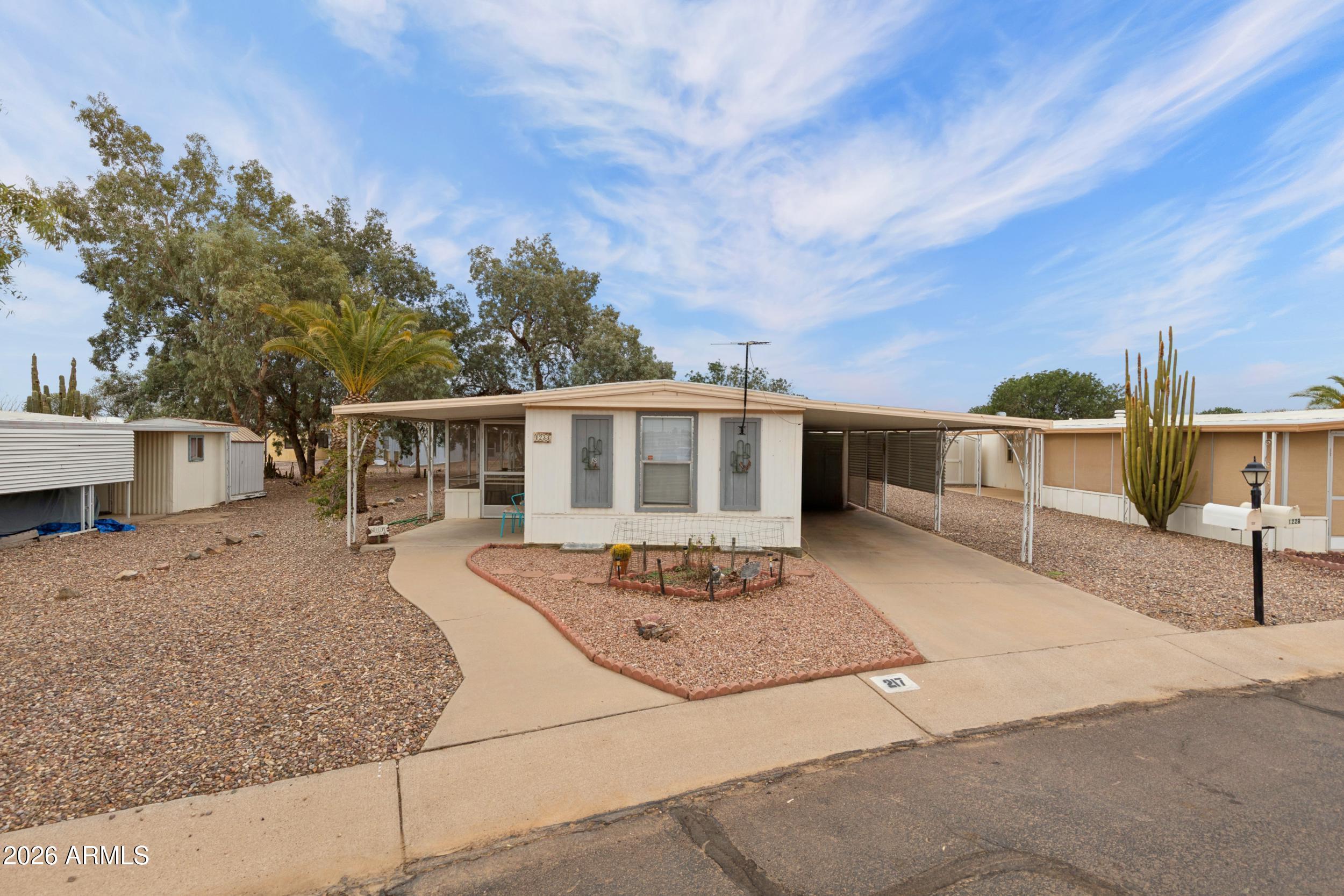 1233 E Acala Avenue