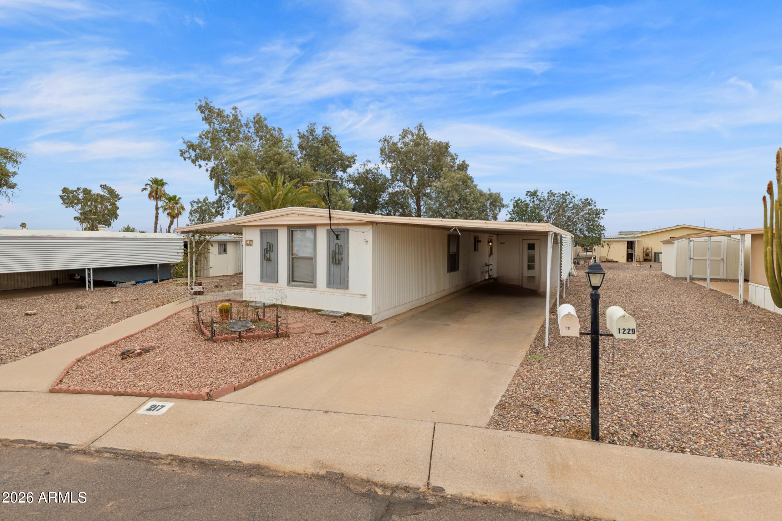1233 E Acala Avenue