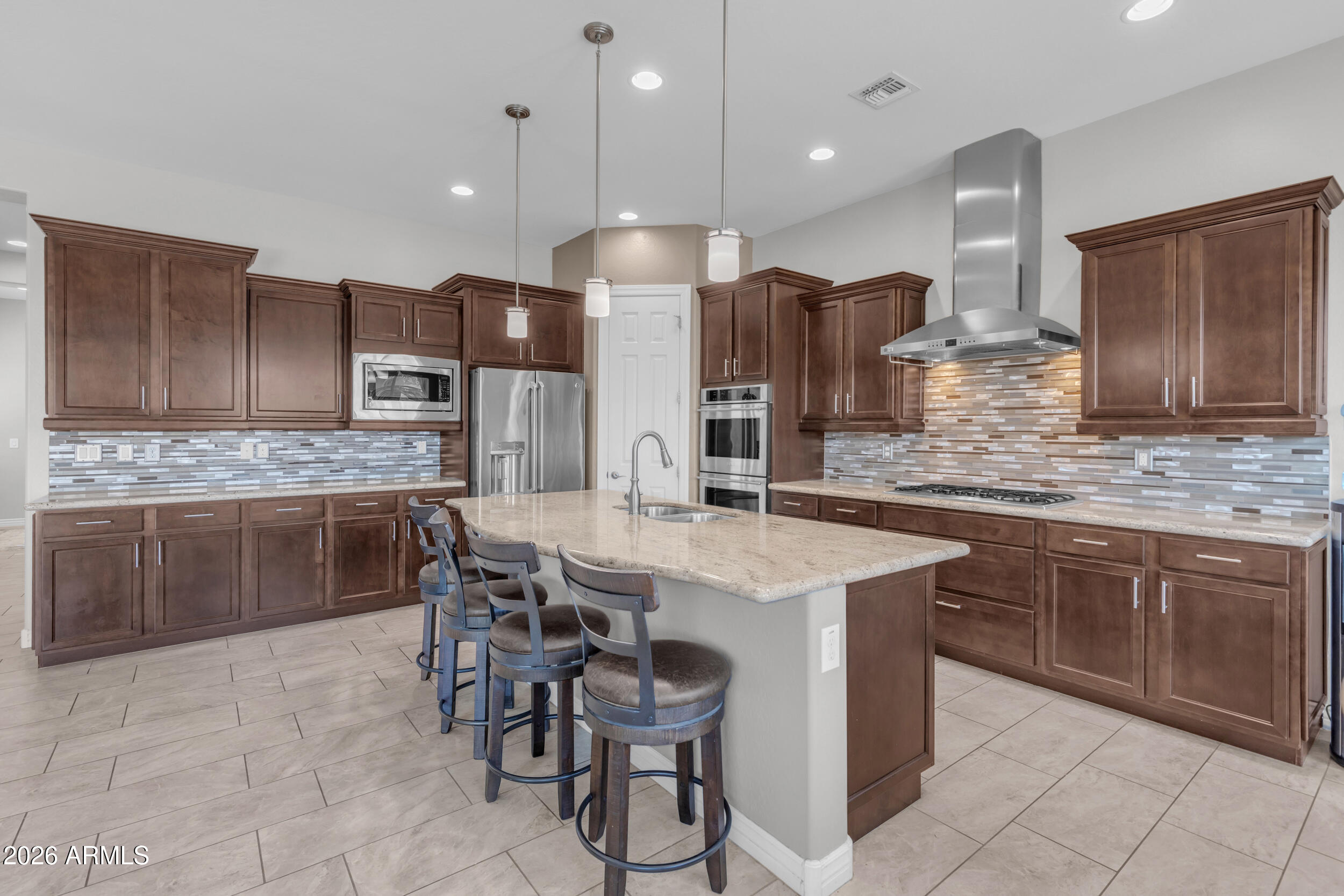 18372 W PARADISE Lane