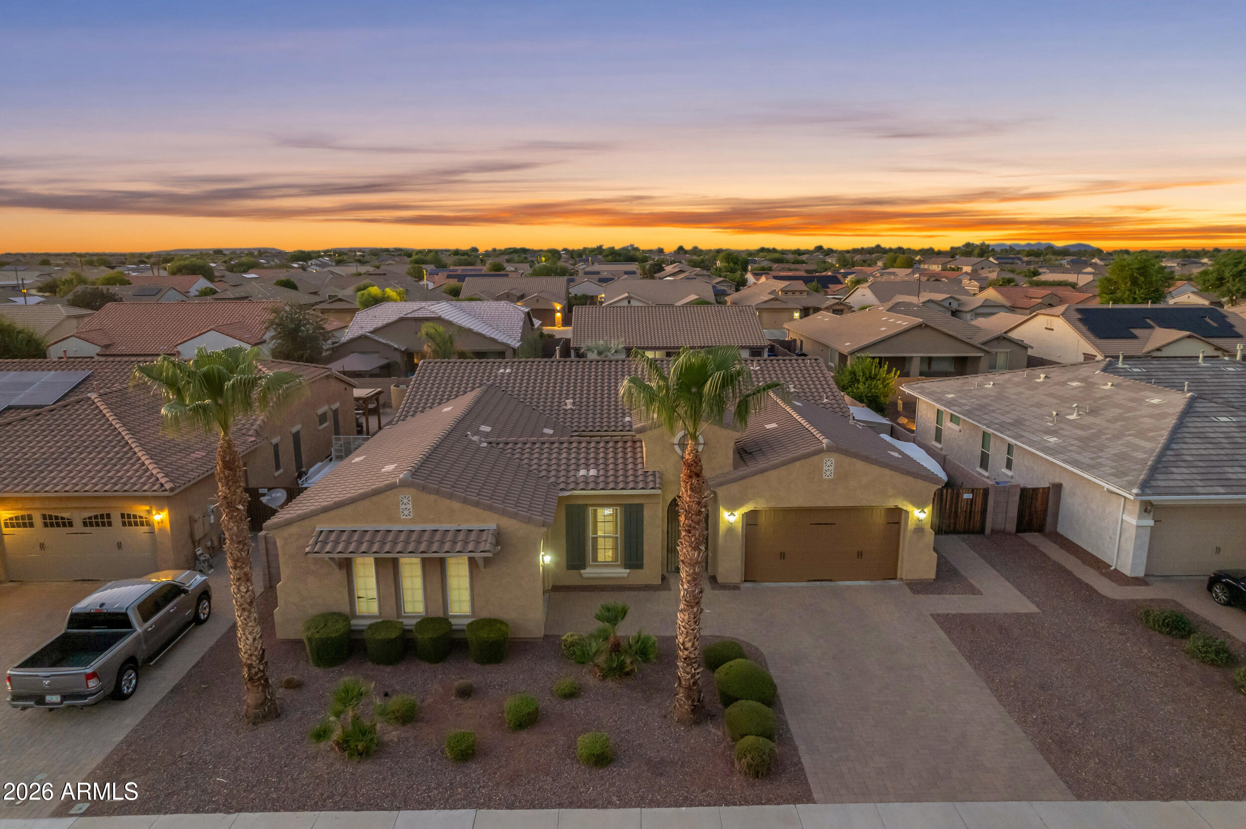 18372 W PARADISE Lane