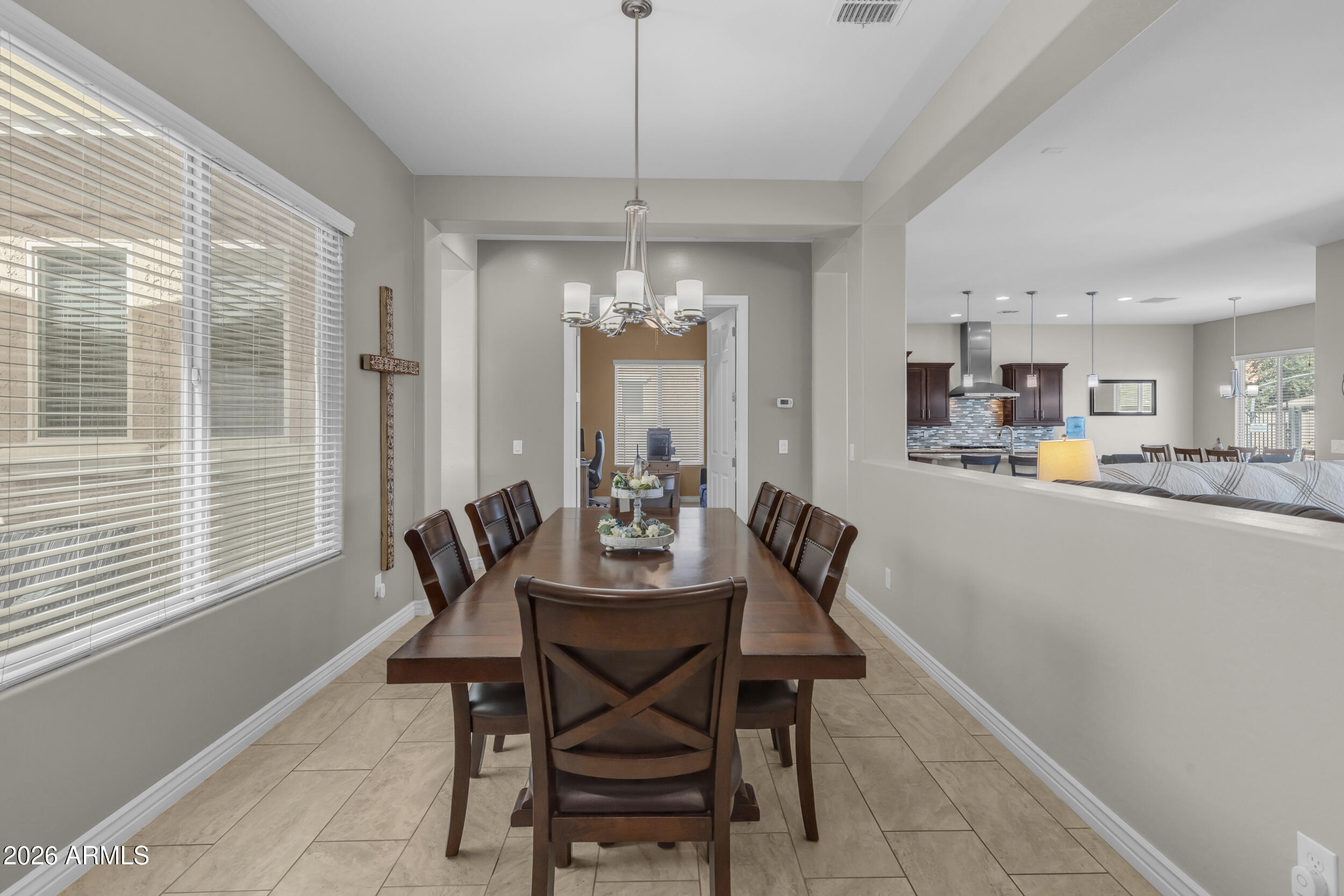 18372 W PARADISE Lane