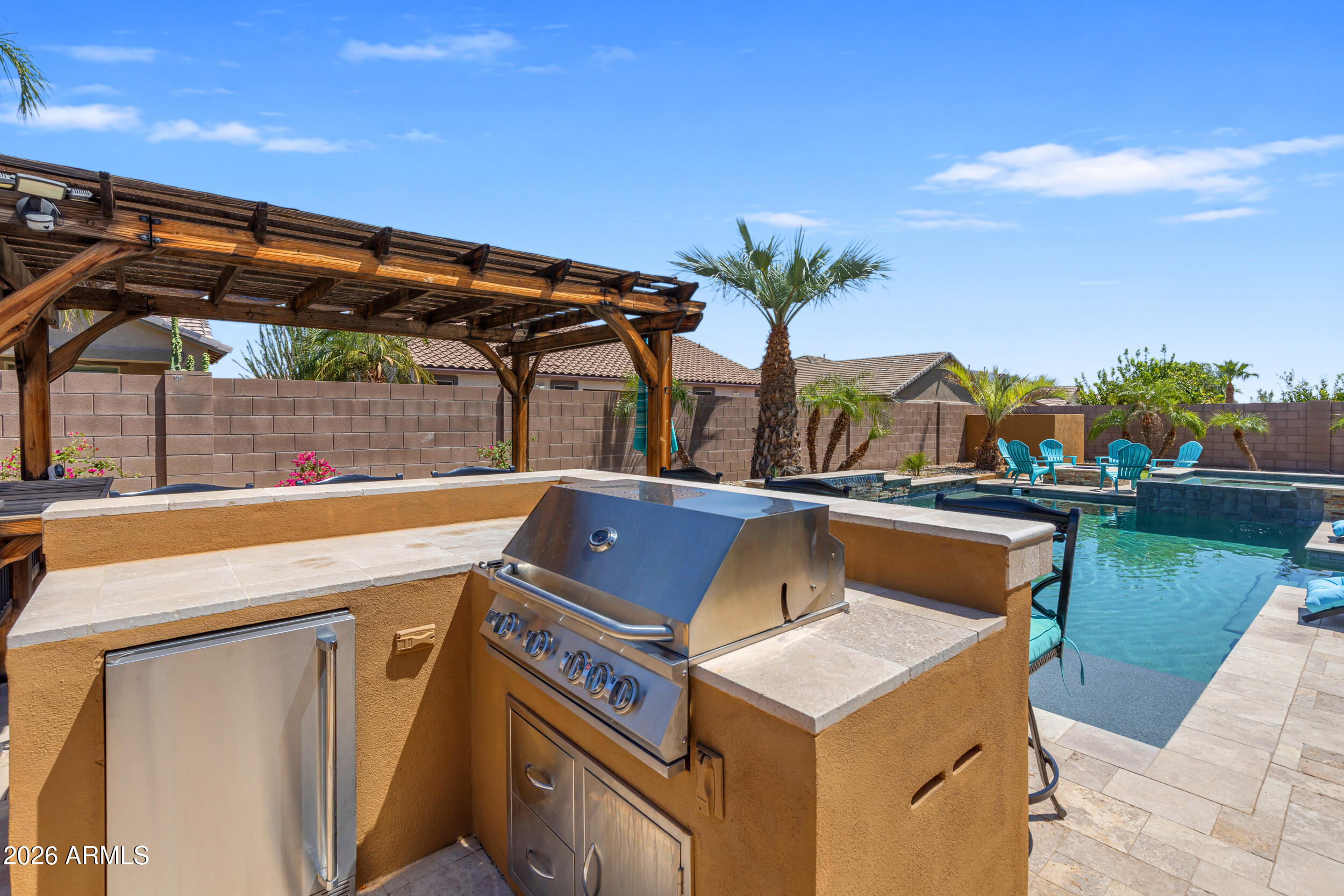 18372 W PARADISE Lane