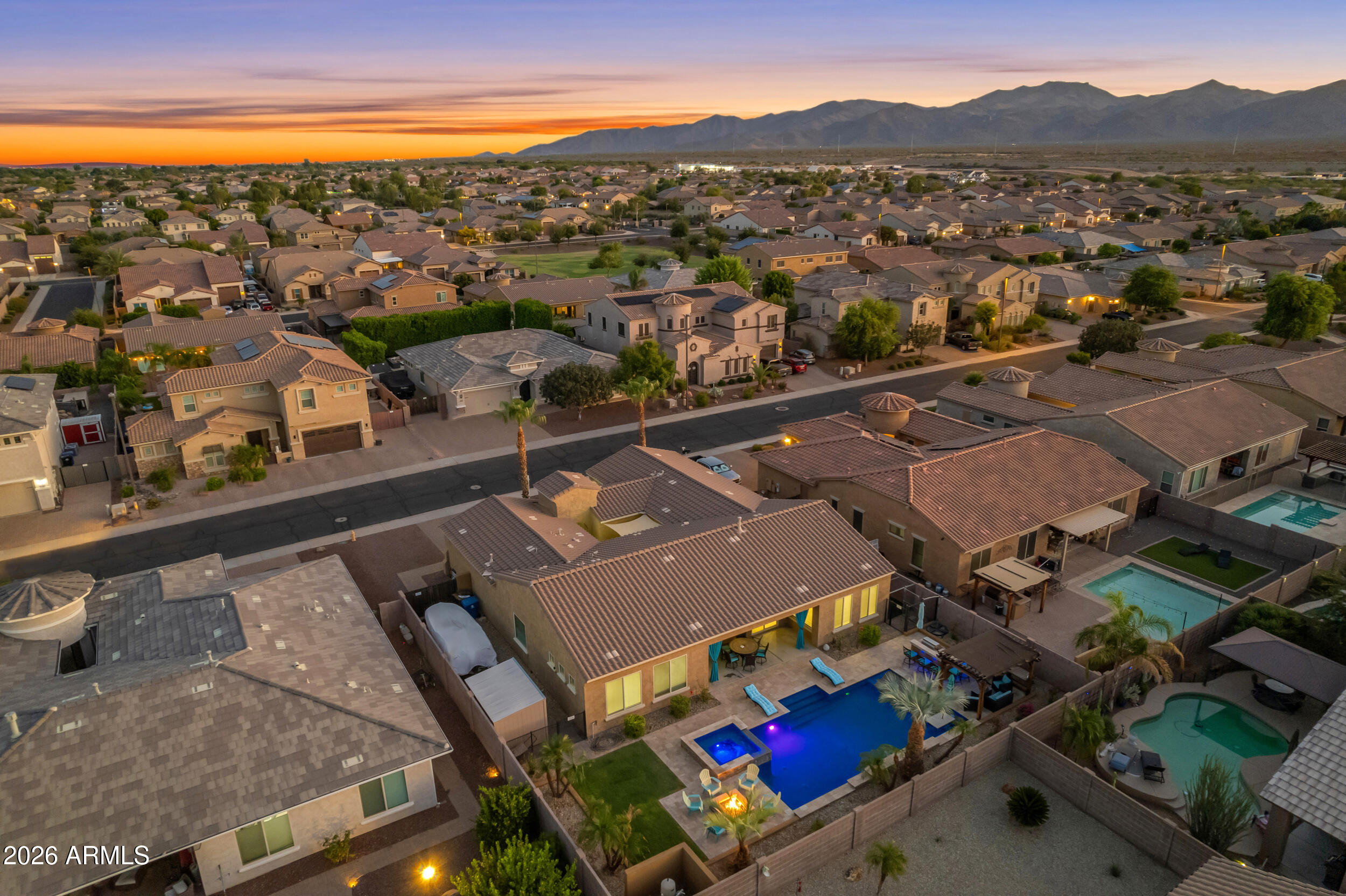18372 W PARADISE Lane