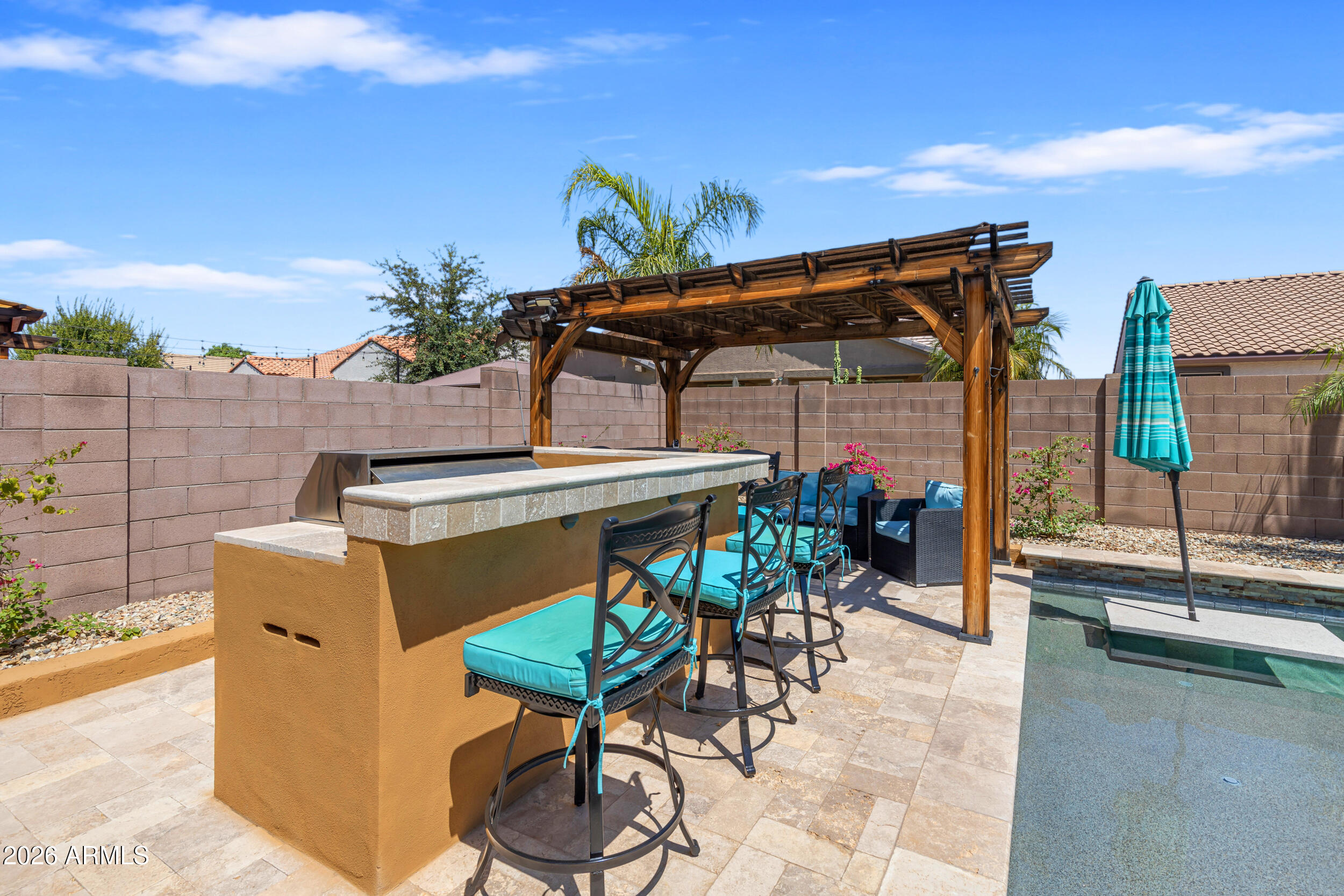 18372 W PARADISE Lane