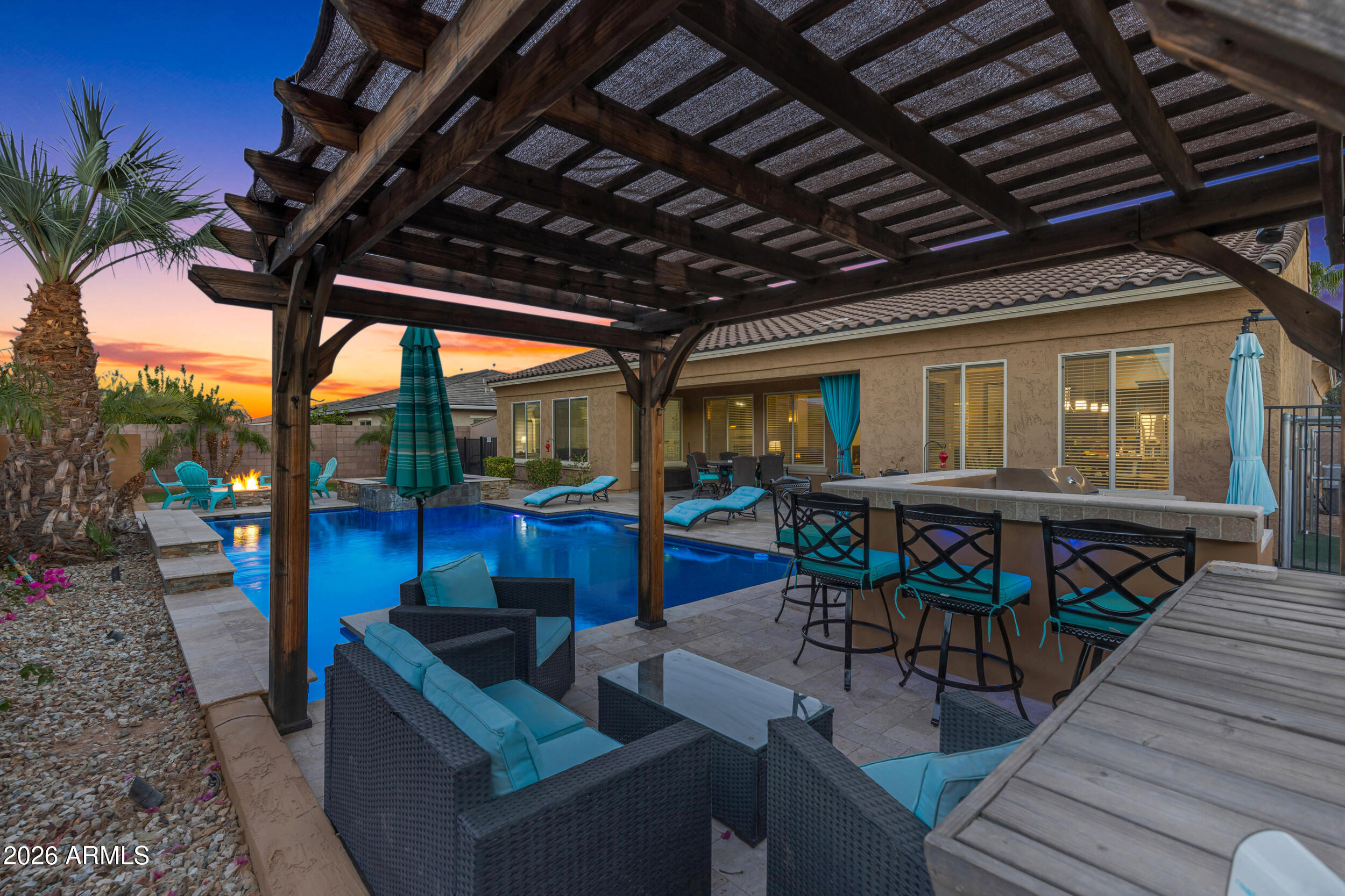 18372 W PARADISE Lane