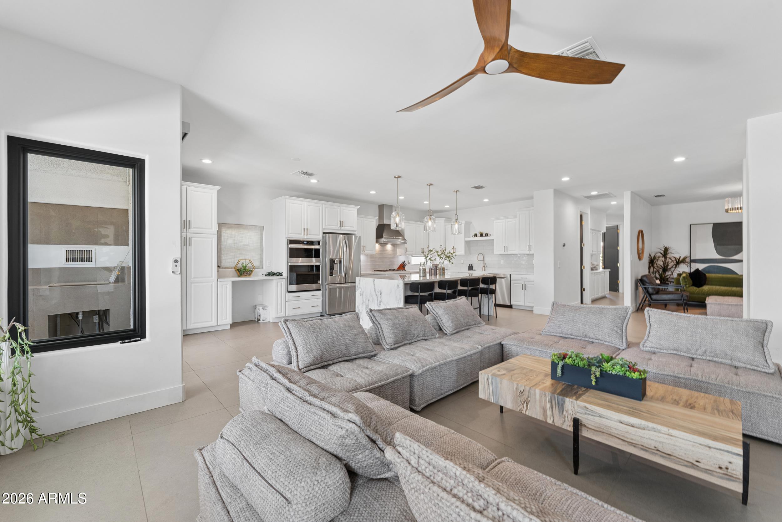 3016 W Ironwood Circle