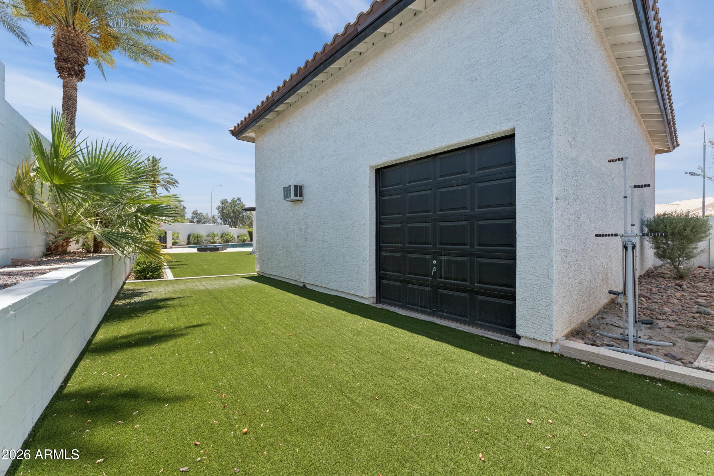 3016 W Ironwood Circle