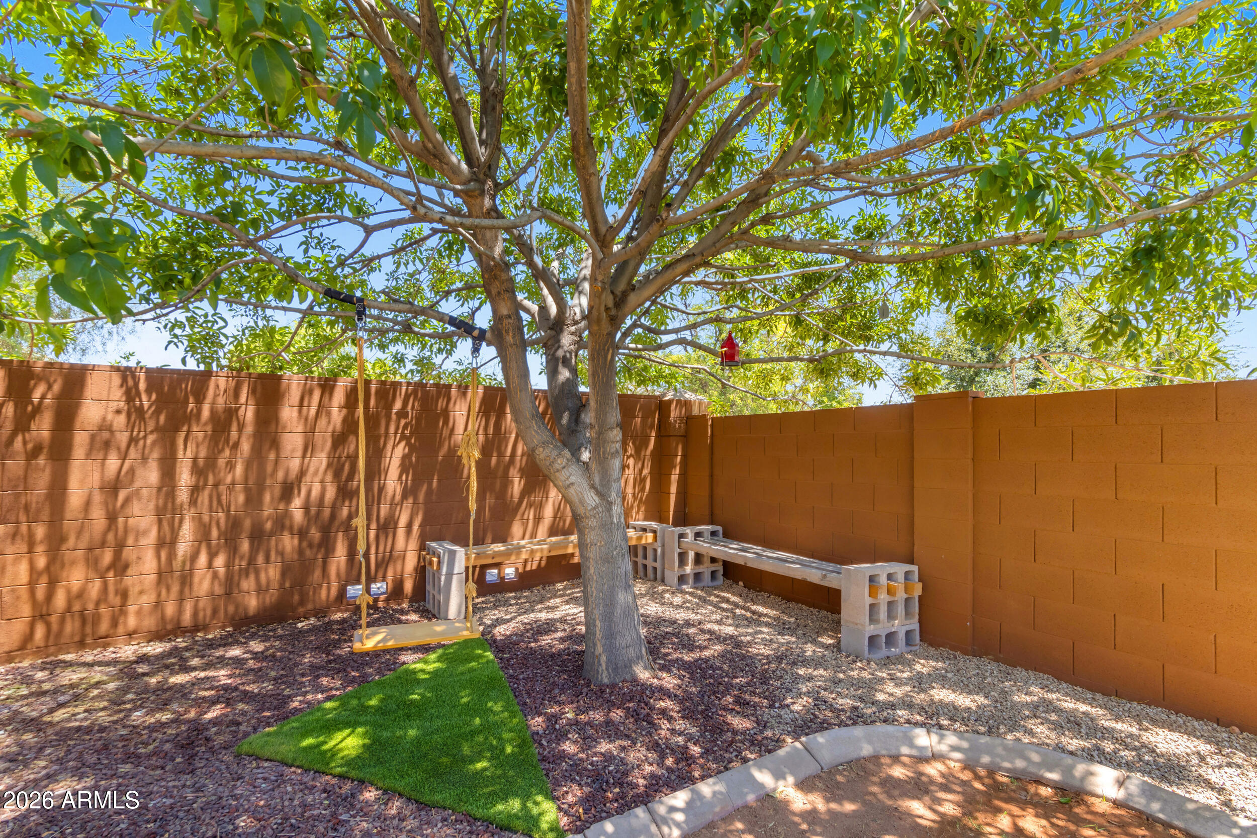 19899 E MAYBERRY Road