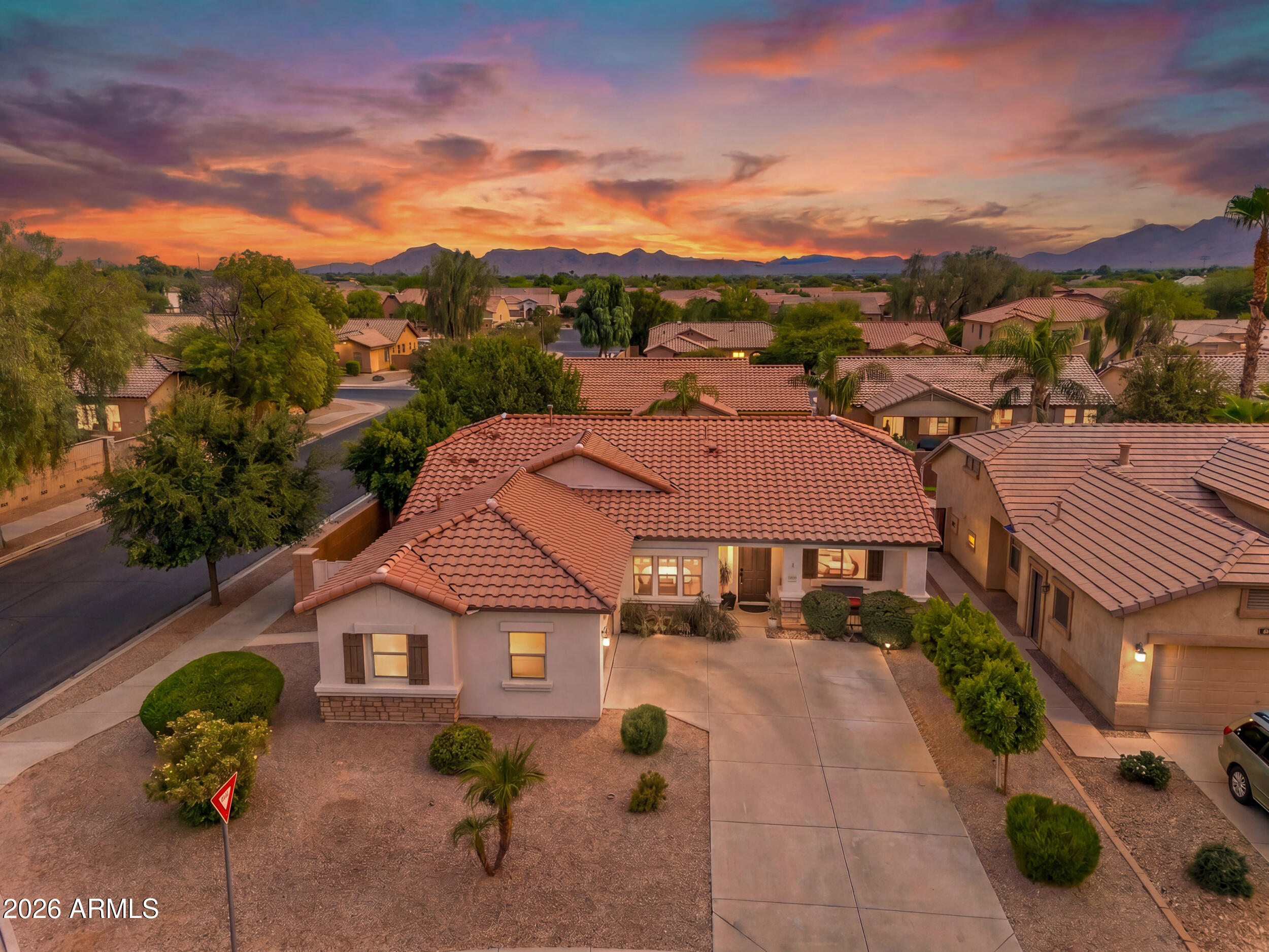 19899 E MAYBERRY Road