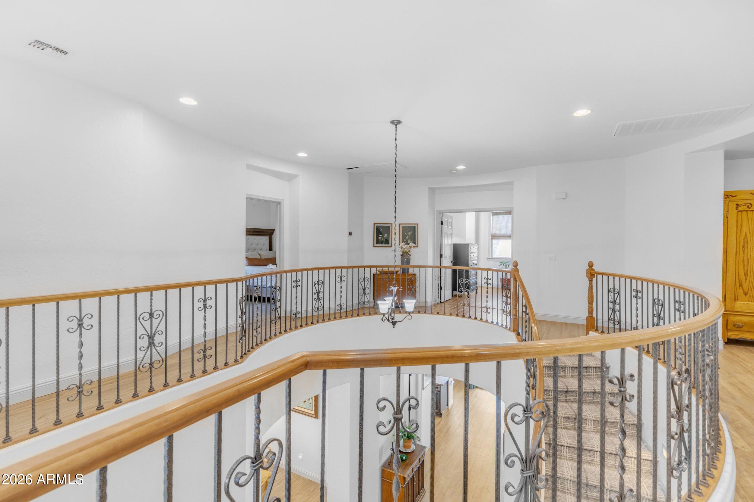3076 E VALLEJO Drive