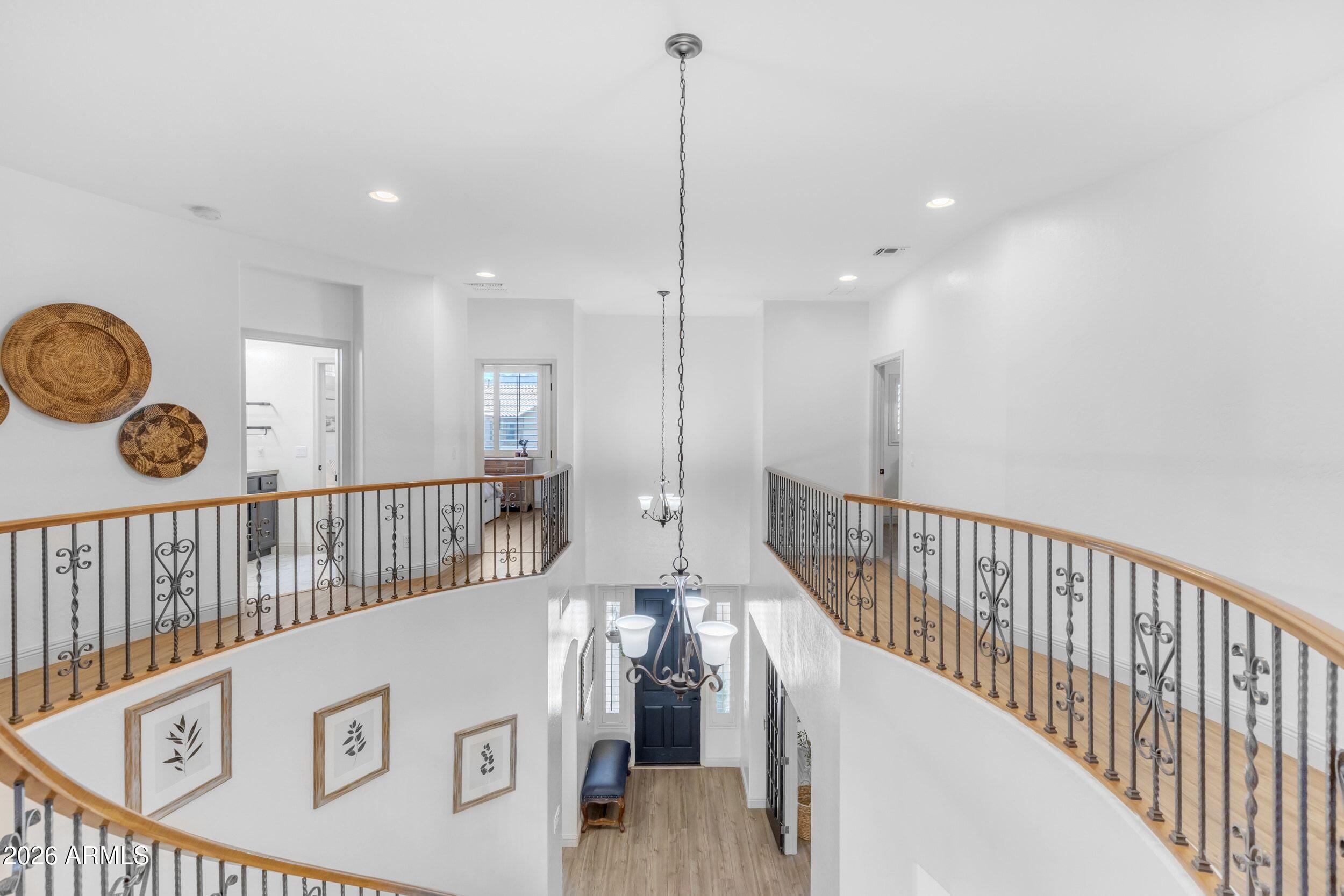 3076 E VALLEJO Drive