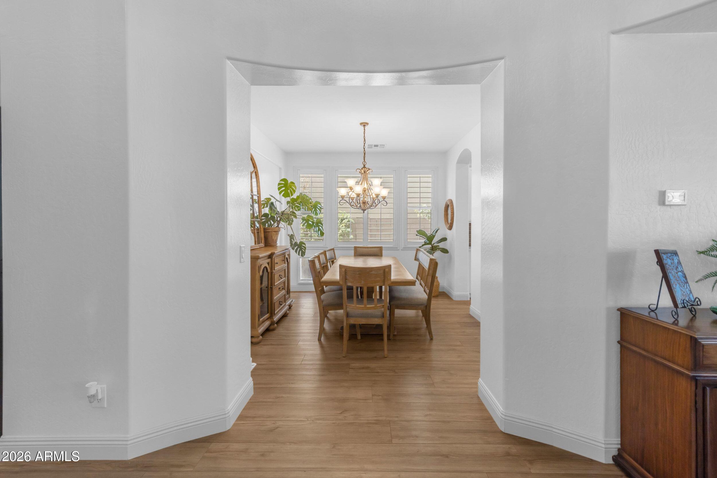 3076 E VALLEJO Drive