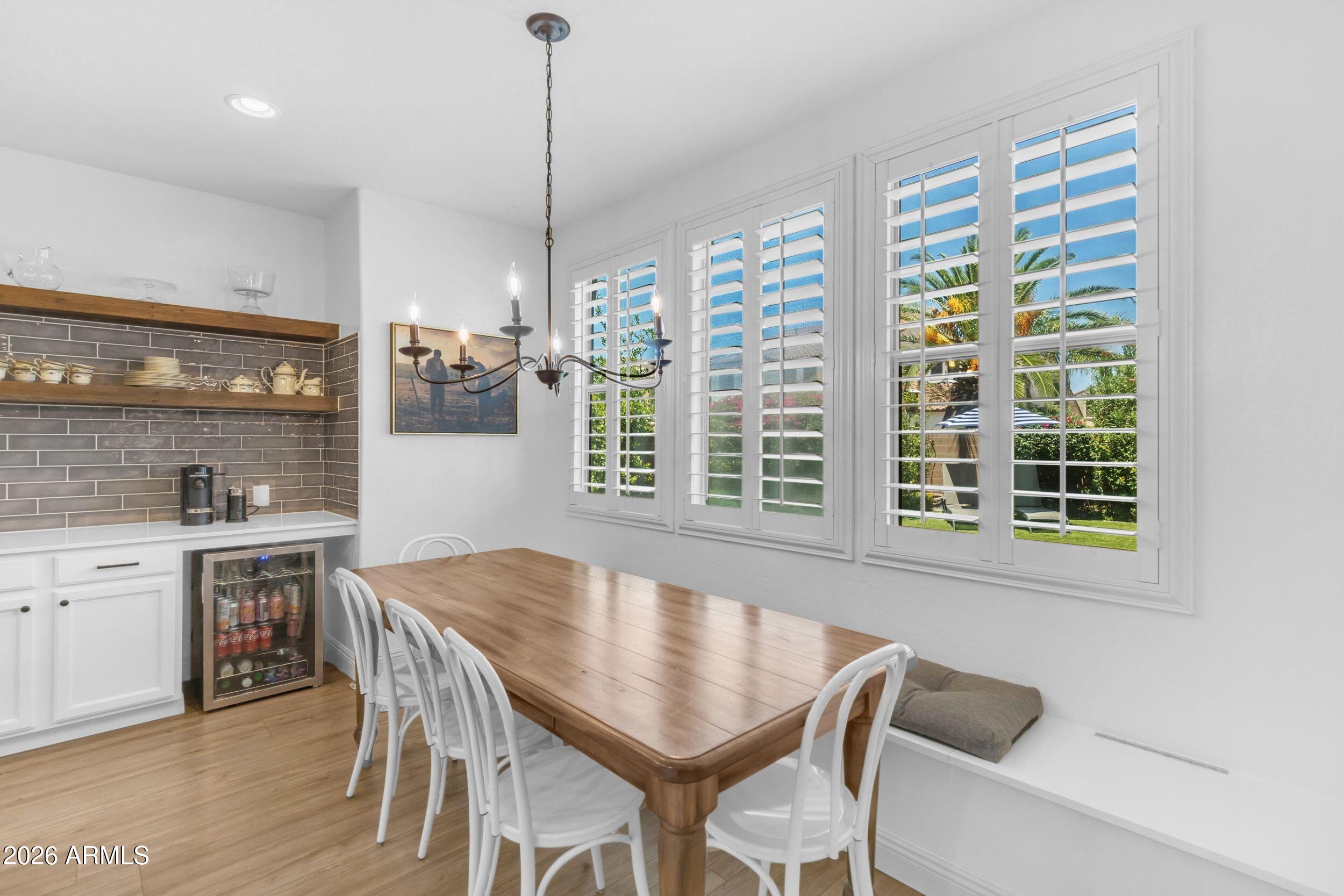 3076 E VALLEJO Drive