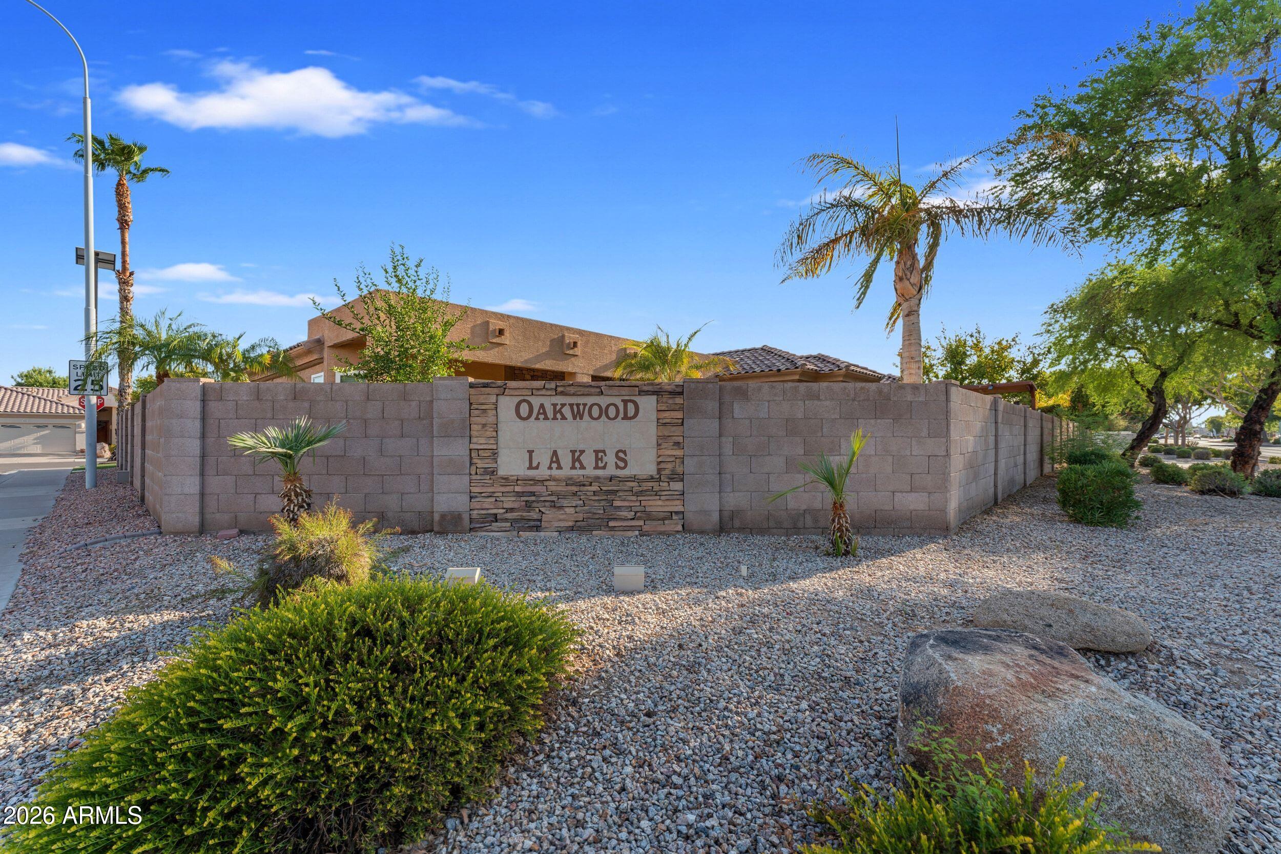 840 W CHERRYWOOD Drive