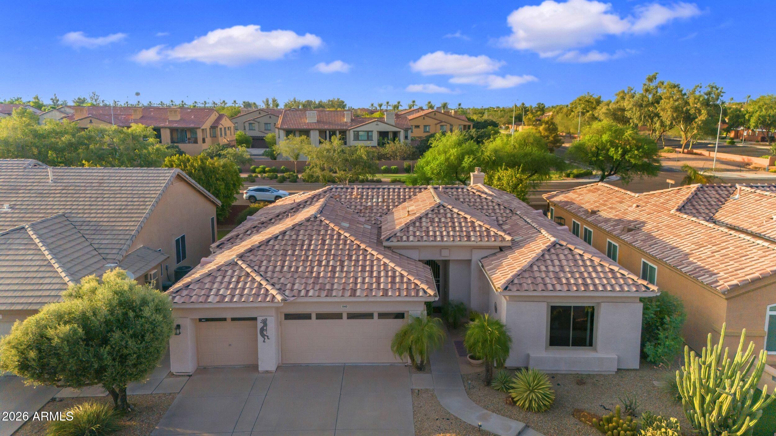 840 W CHERRYWOOD Drive