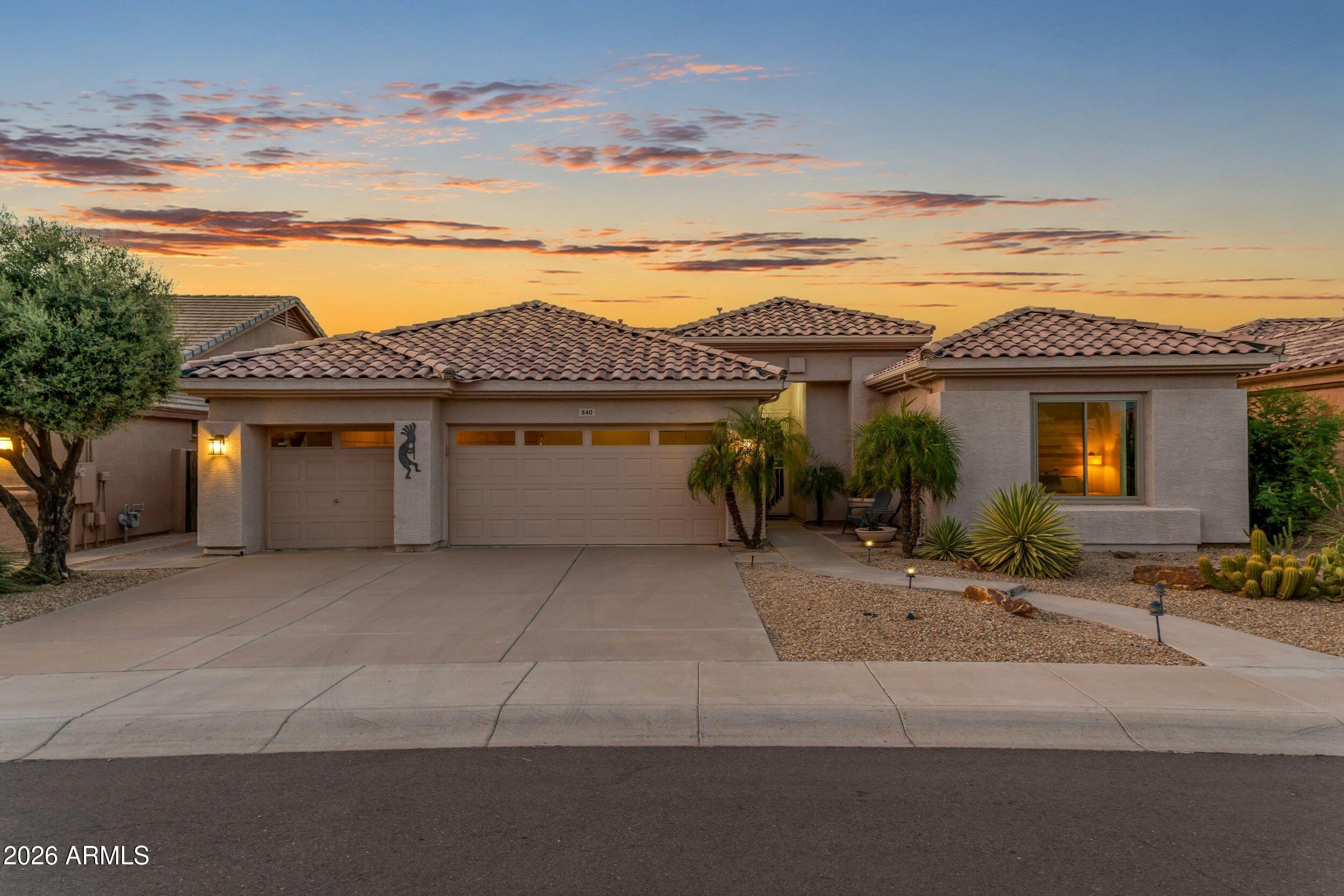840 W CHERRYWOOD Drive