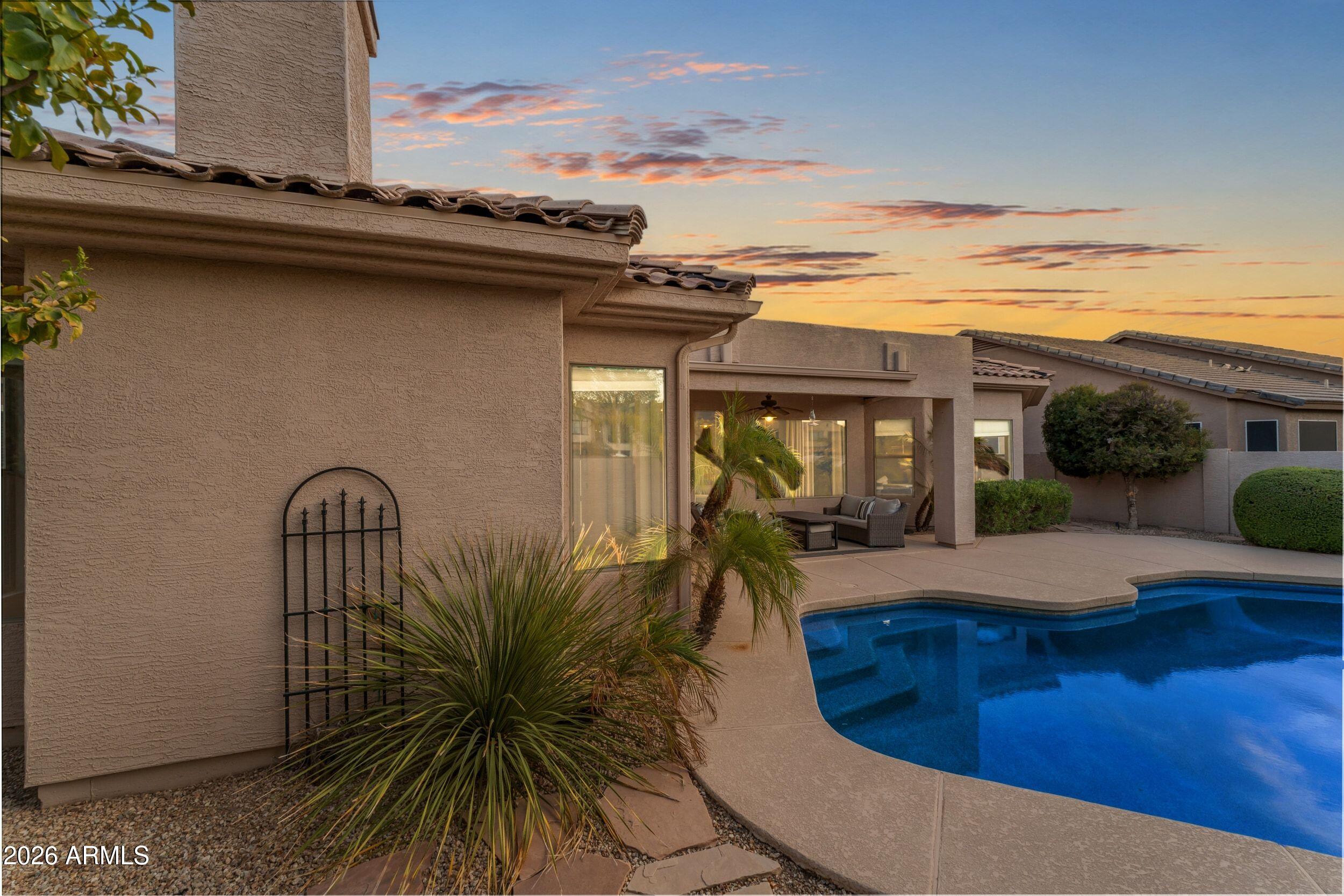 840 W CHERRYWOOD Drive
