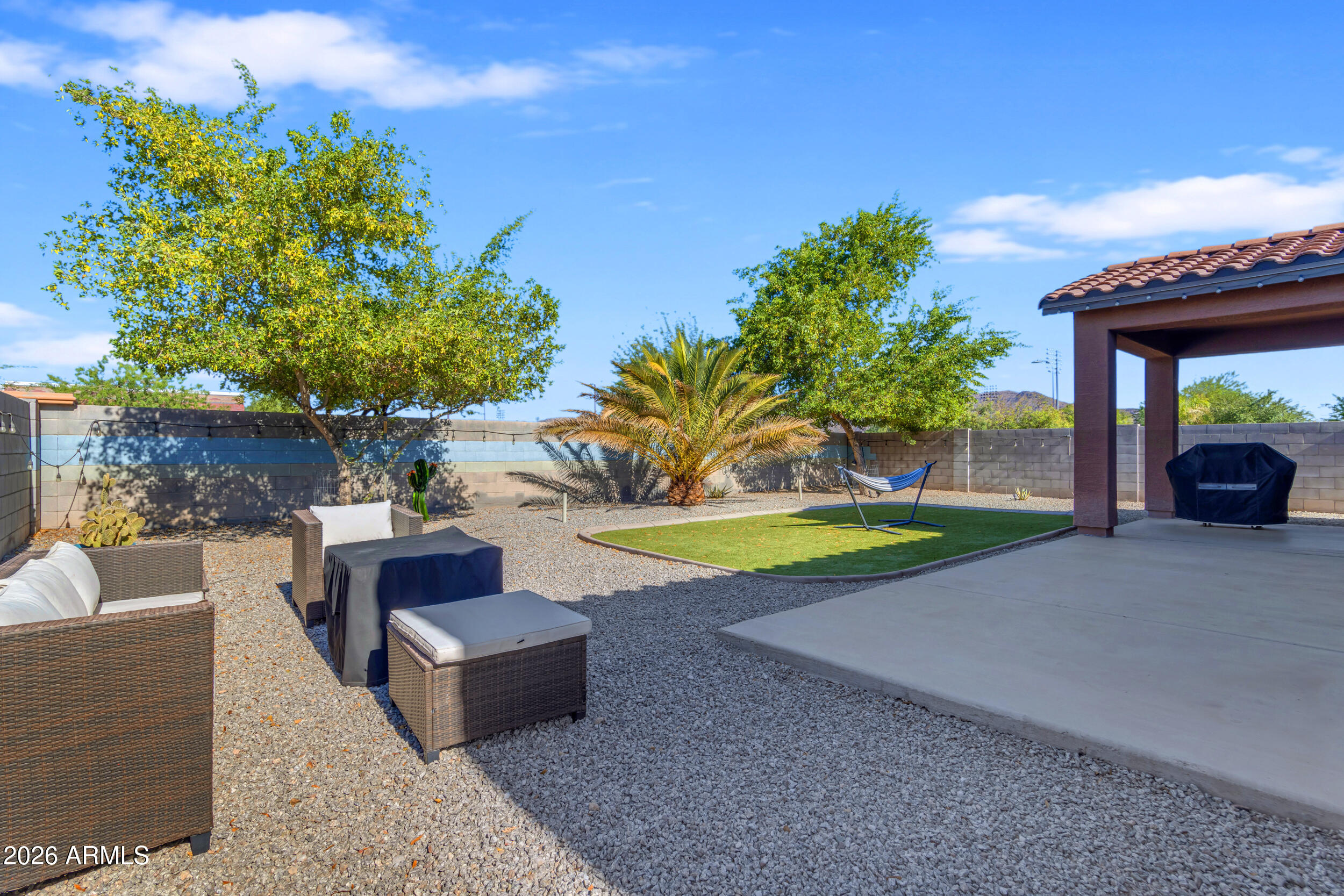 7913 S 41ST Drive