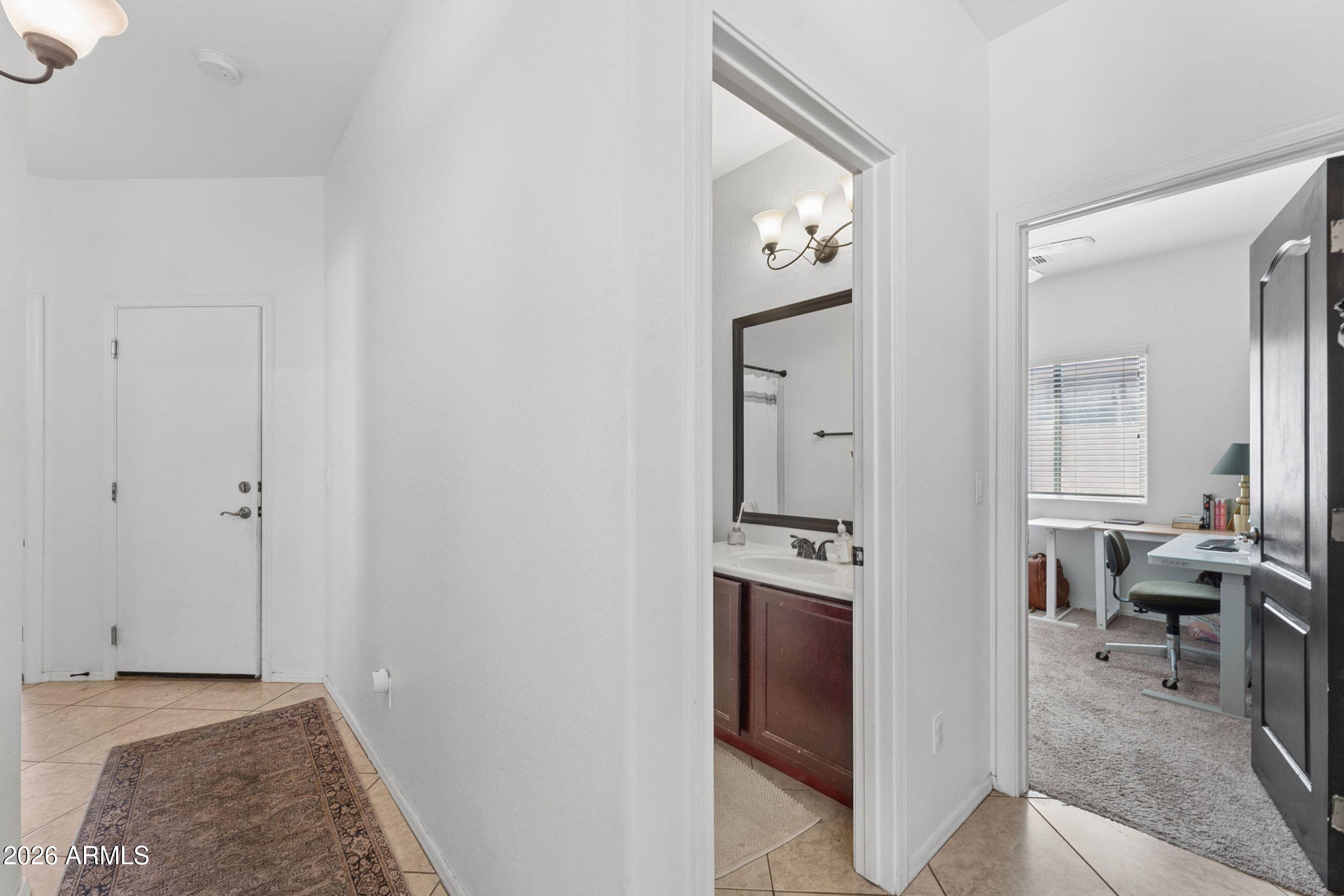 1404 W SANTA GERTRUDIS Trail