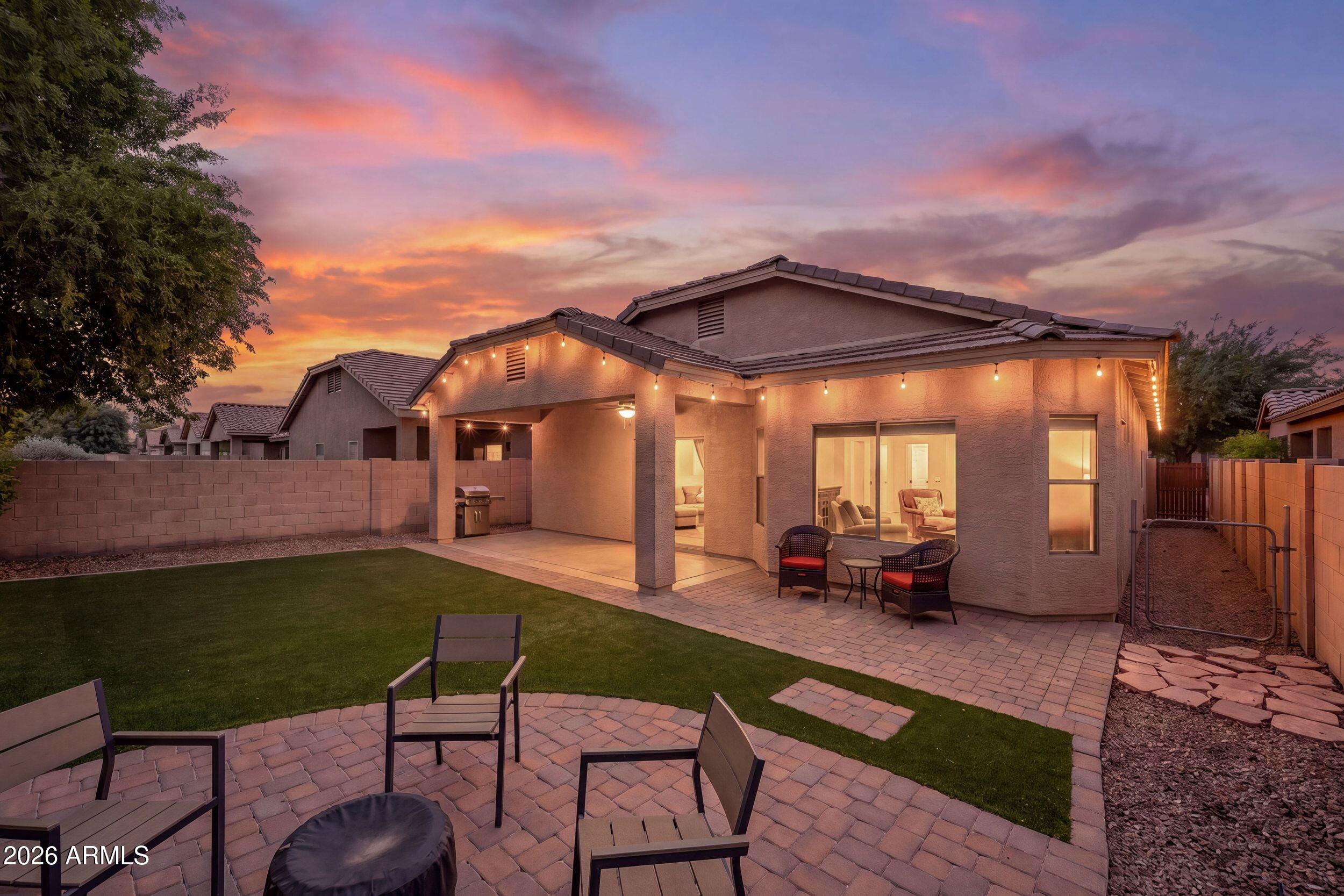 1404 W SANTA GERTRUDIS Trail