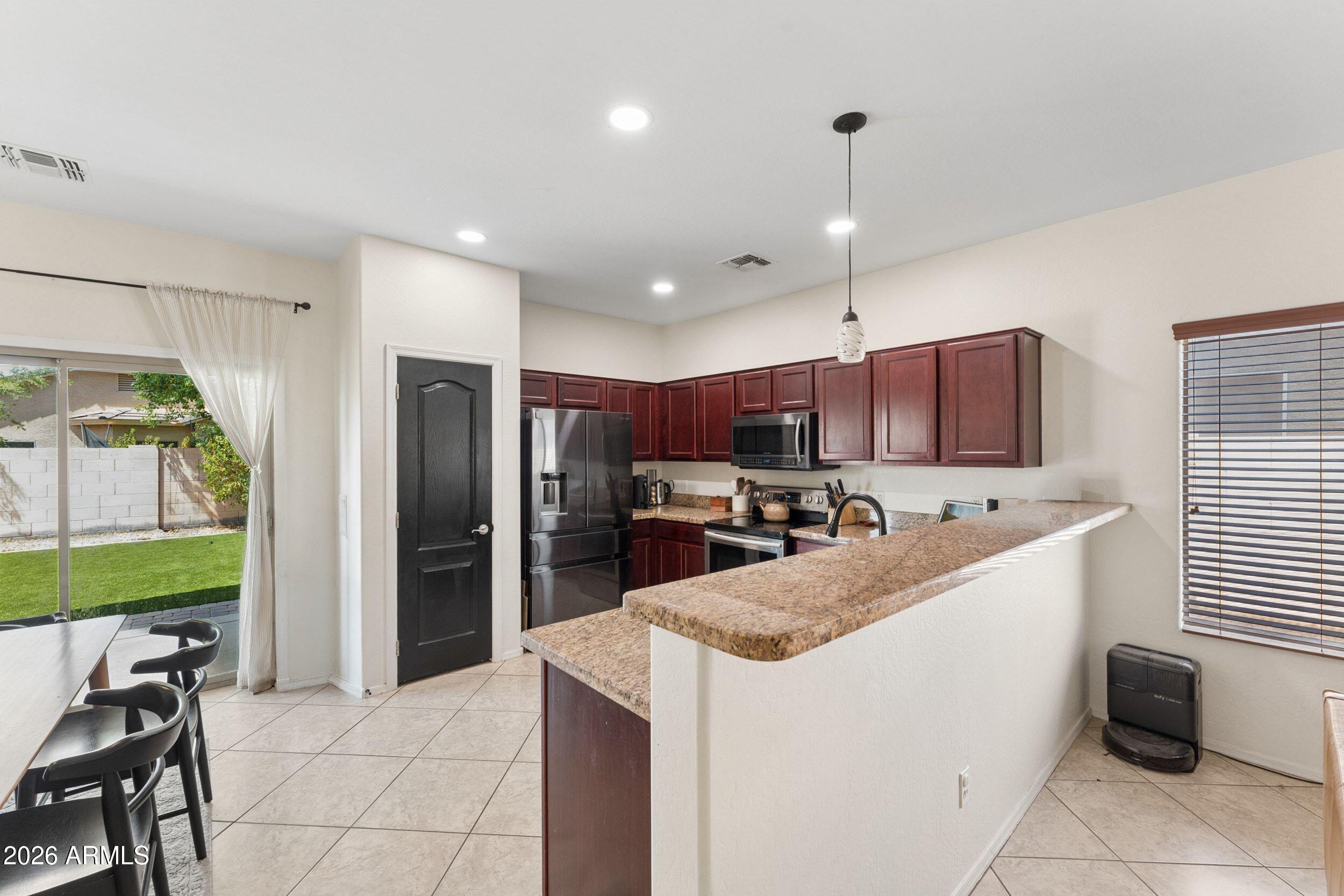 1404 W SANTA GERTRUDIS Trail