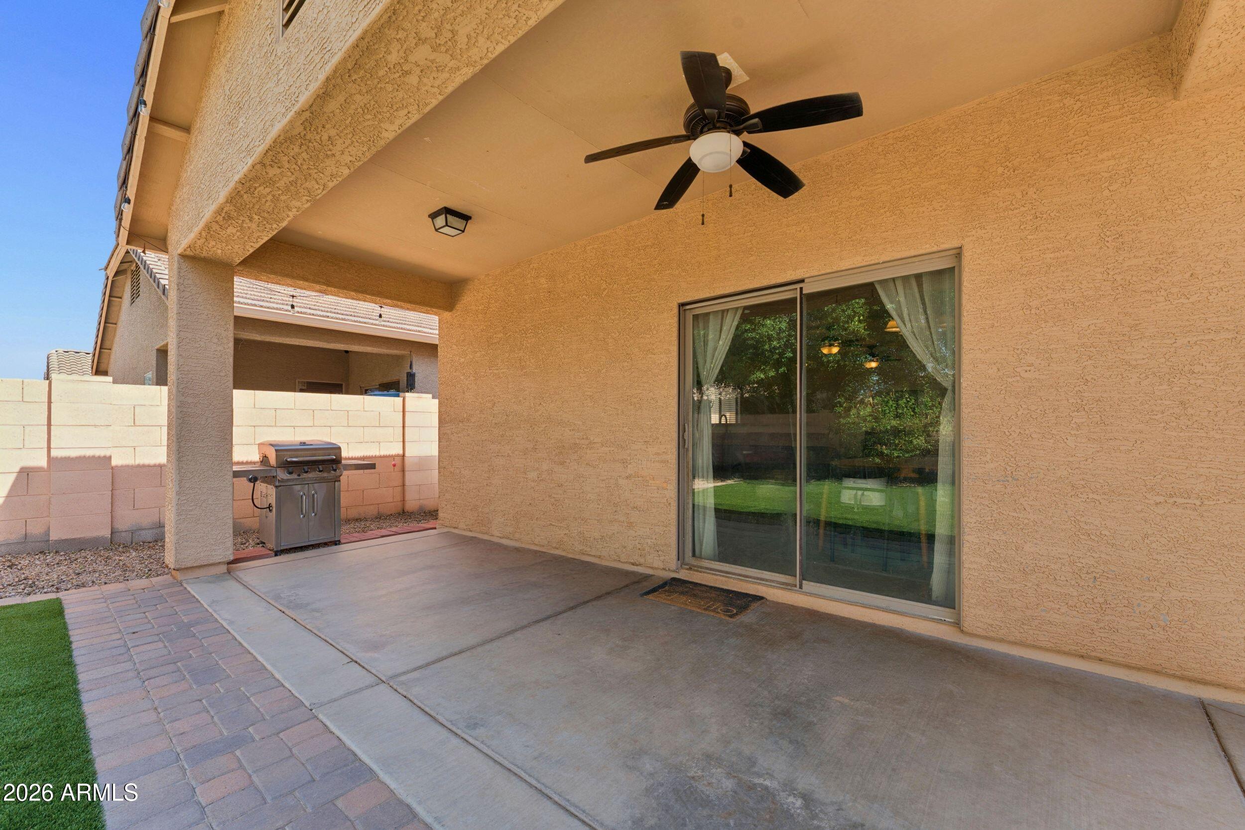 1404 W SANTA GERTRUDIS Trail