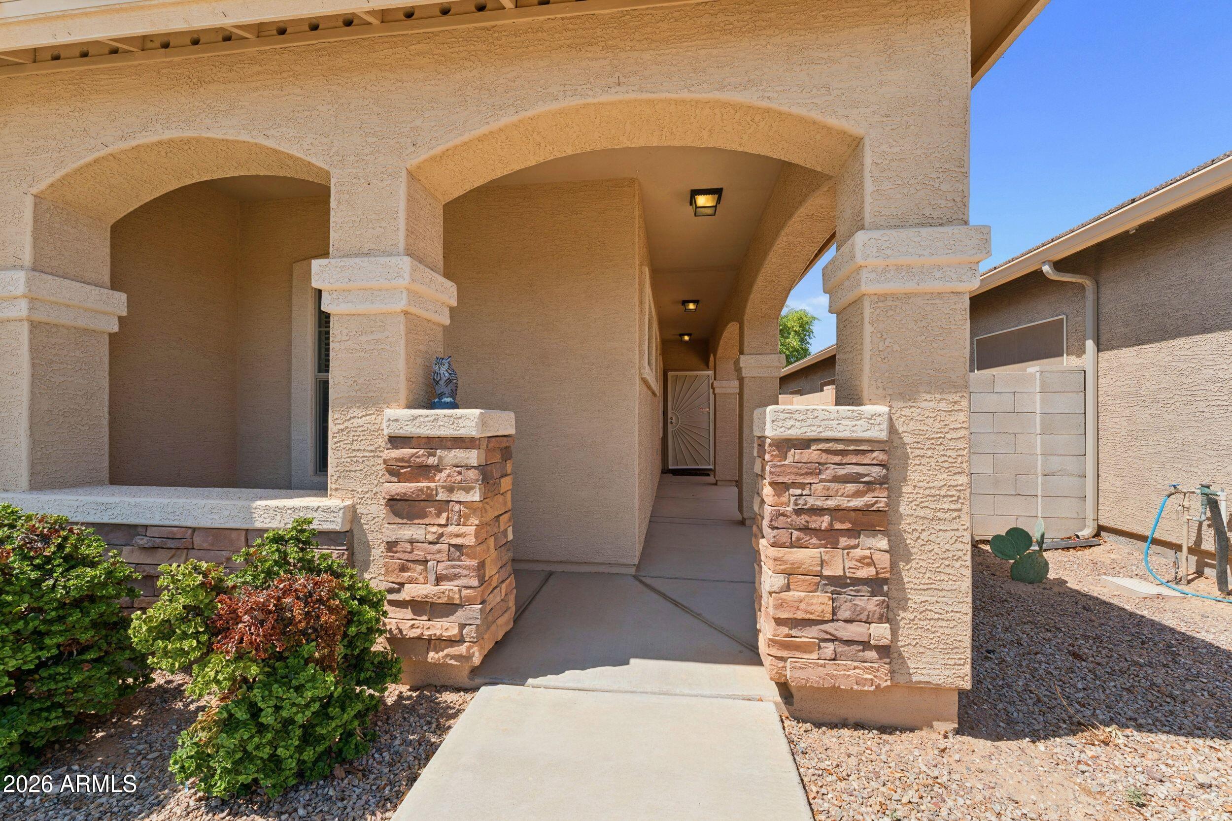 1404 W SANTA GERTRUDIS Trail
