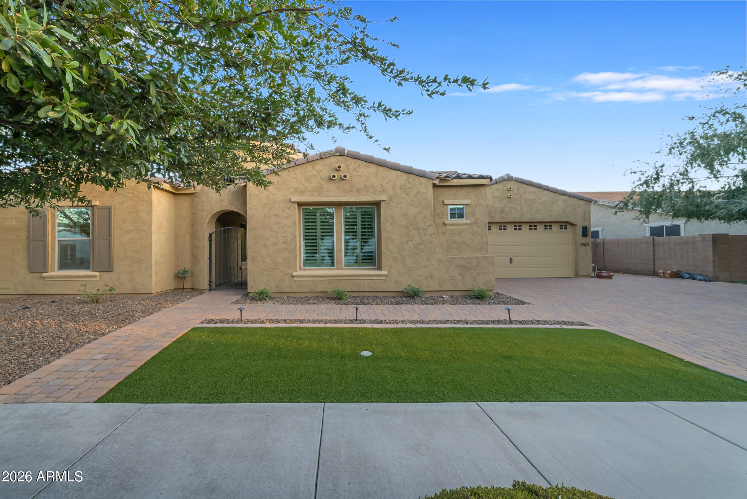 20093 E QUINTERO Road