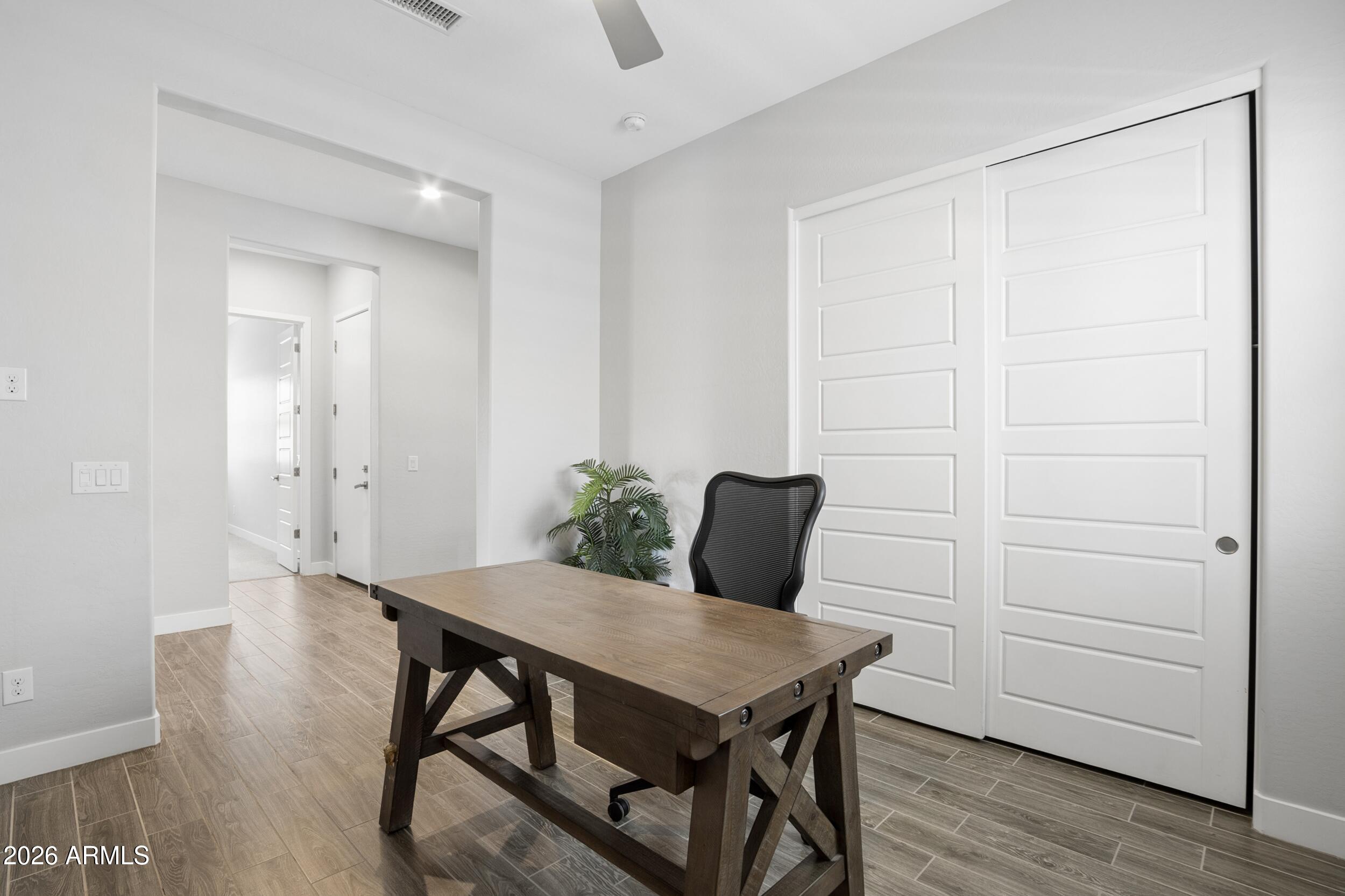 22741 E VIA DEL SOL