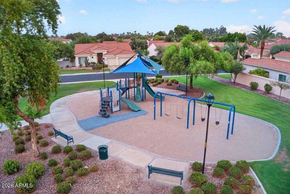 1613 W KAIBAB Drive