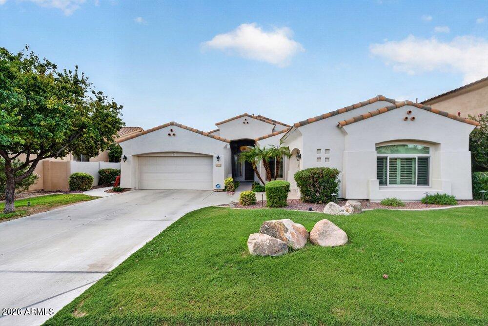 1613 W KAIBAB Drive