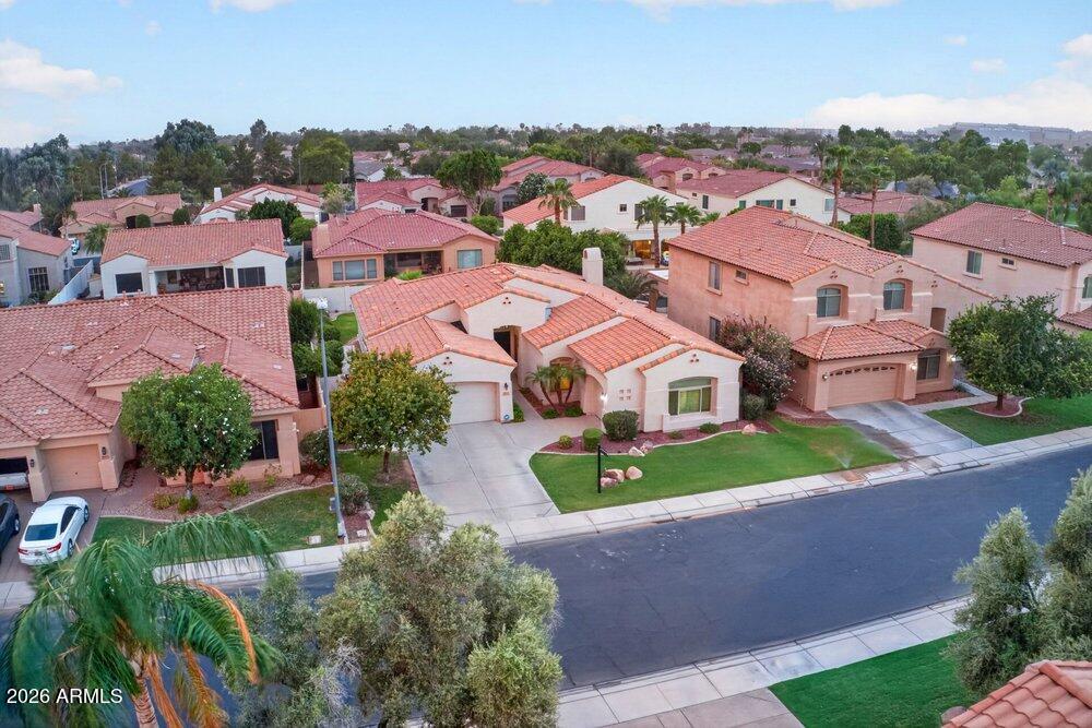 1613 W KAIBAB Drive