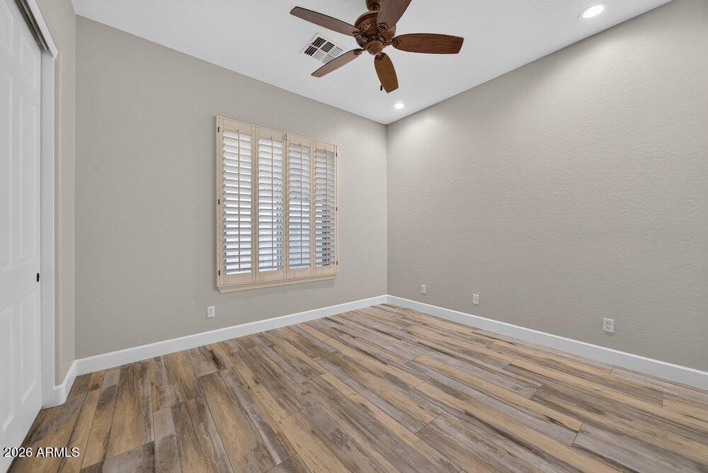1613 W KAIBAB Drive
