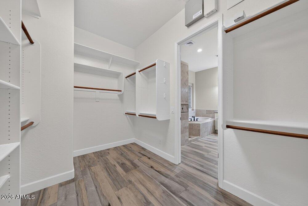 1613 W KAIBAB Drive