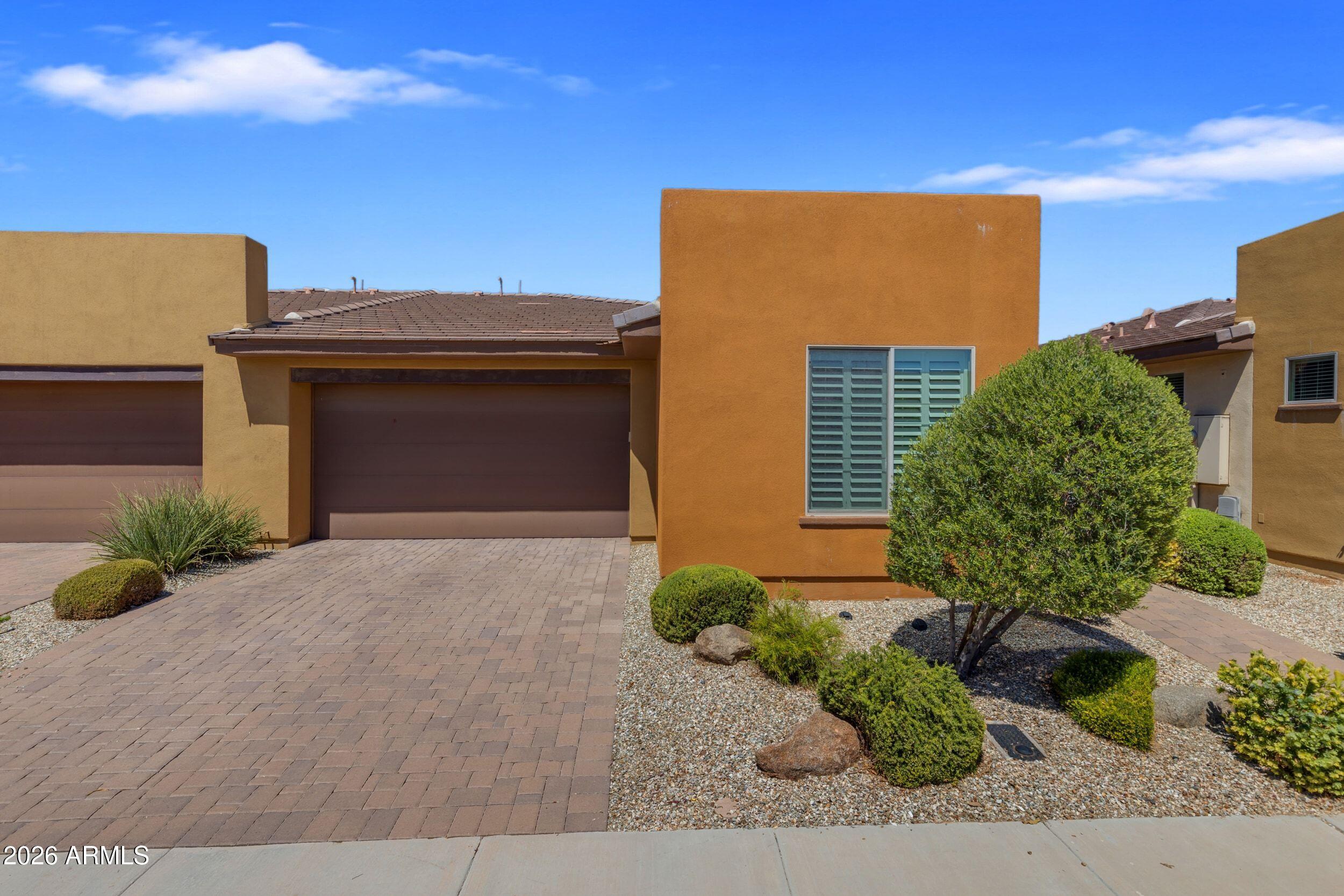 708 E Cobble Stone Drive