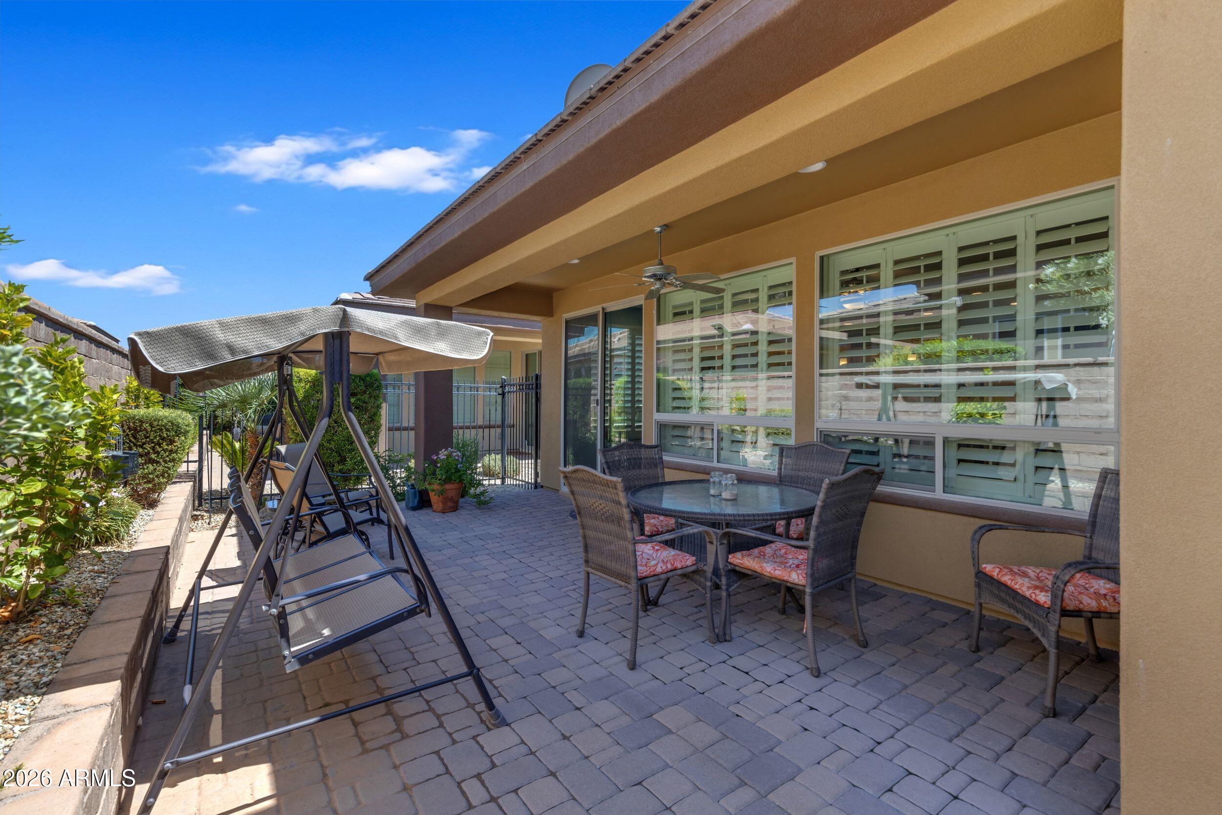 708 E Cobble Stone Drive