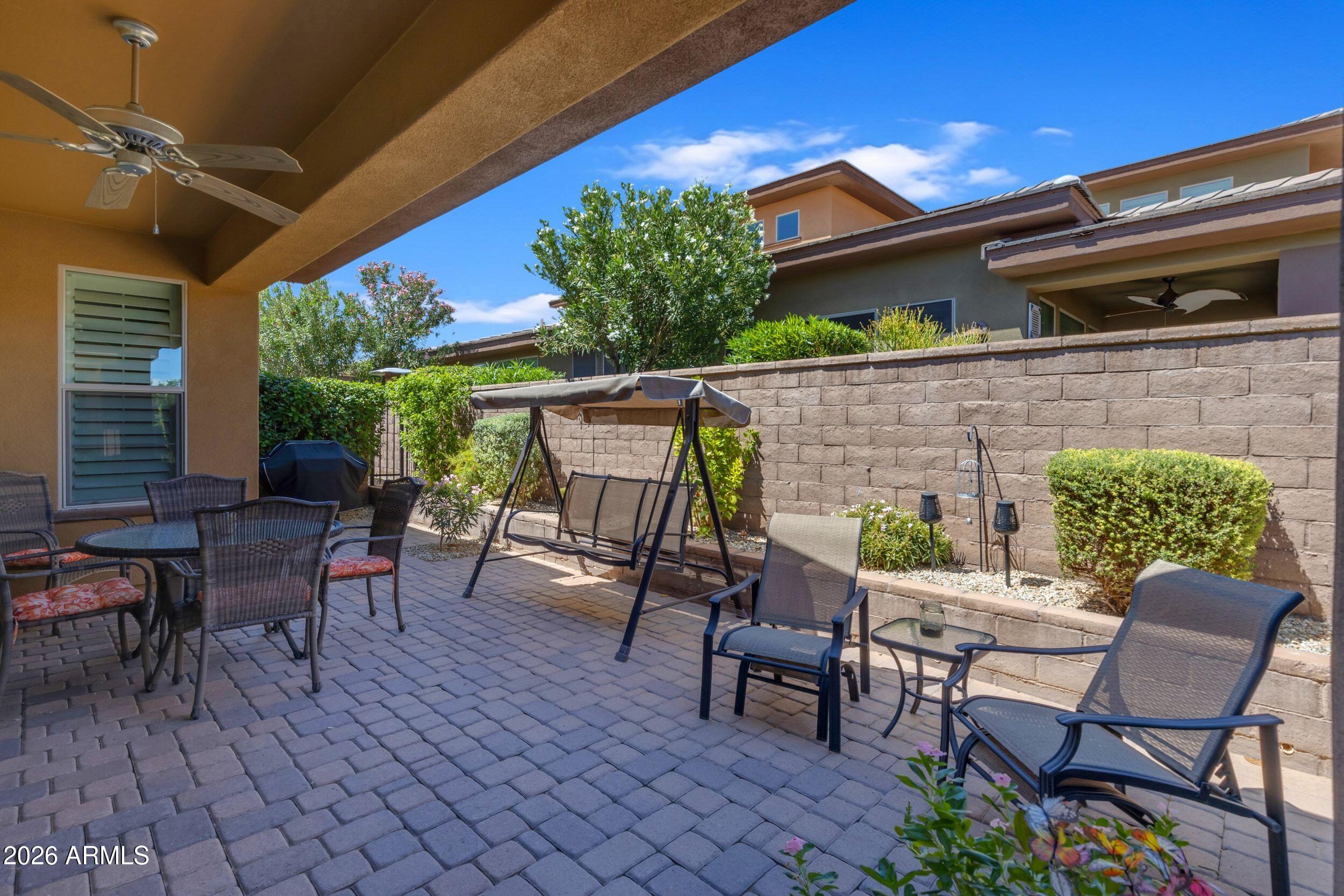 708 E Cobble Stone Drive