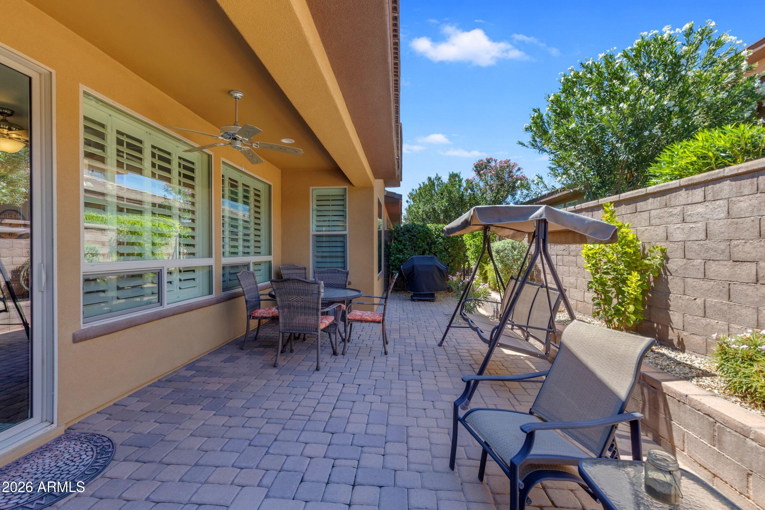 708 E Cobble Stone Drive
