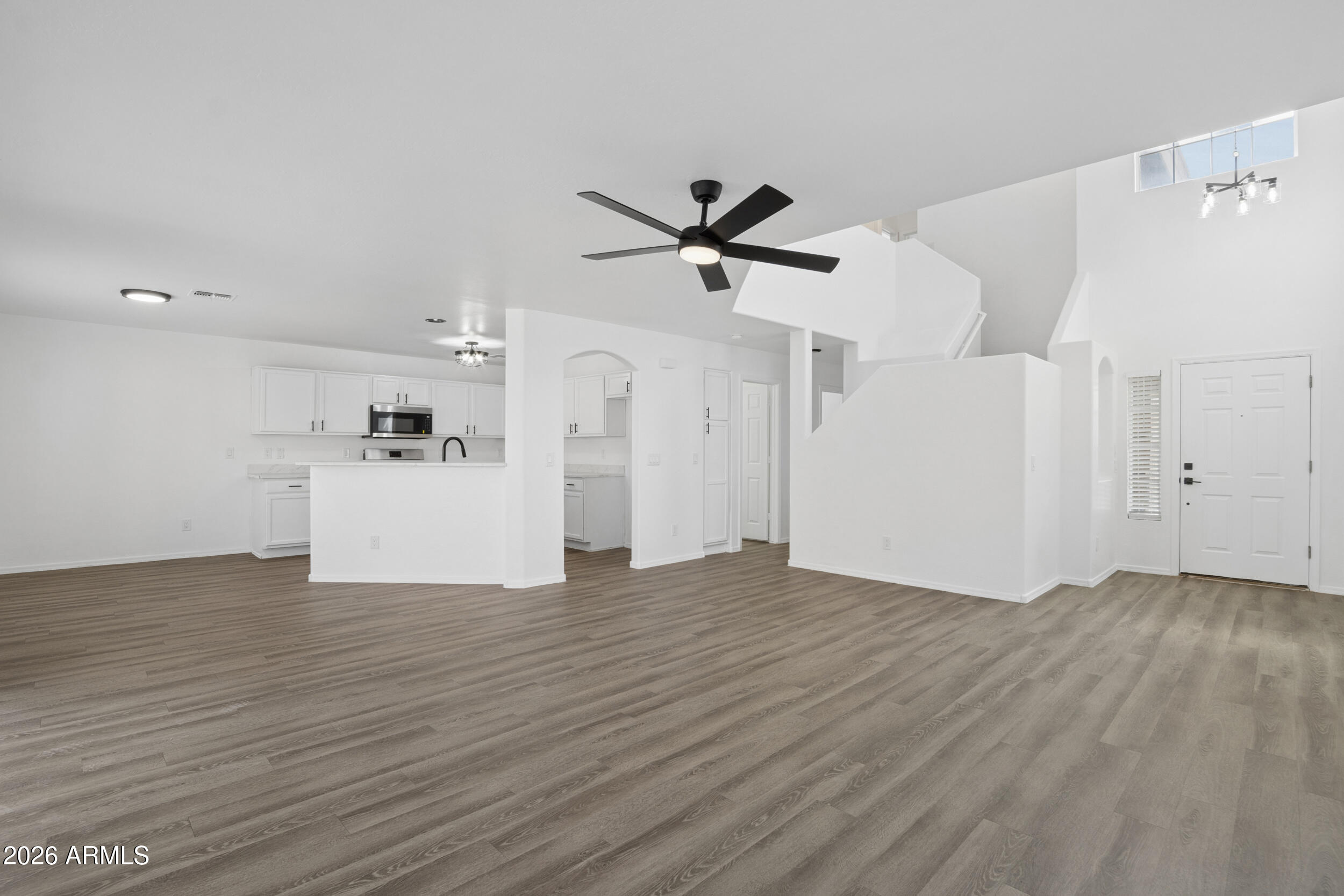21996 W SOLANO Drive