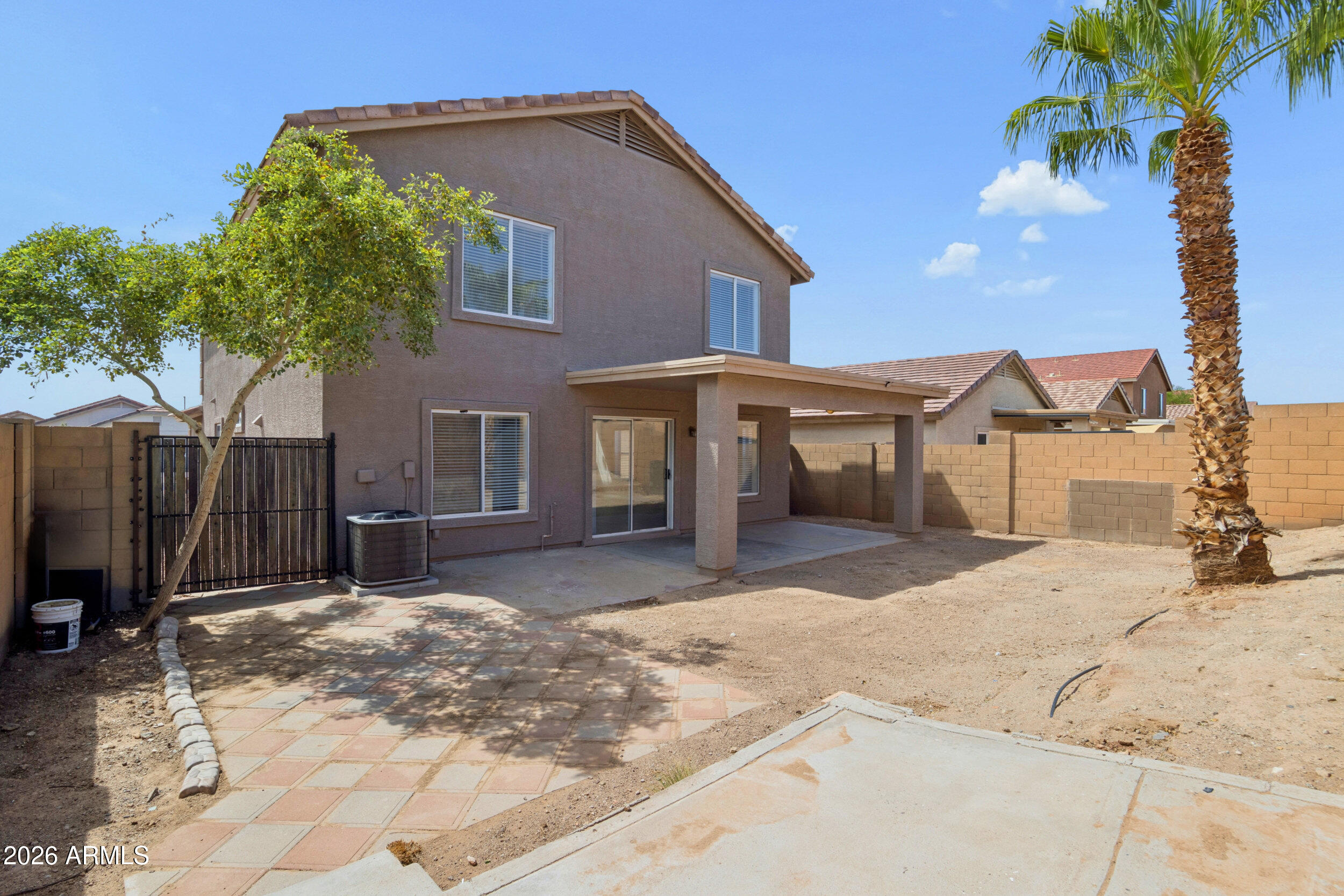 21996 W SOLANO Drive