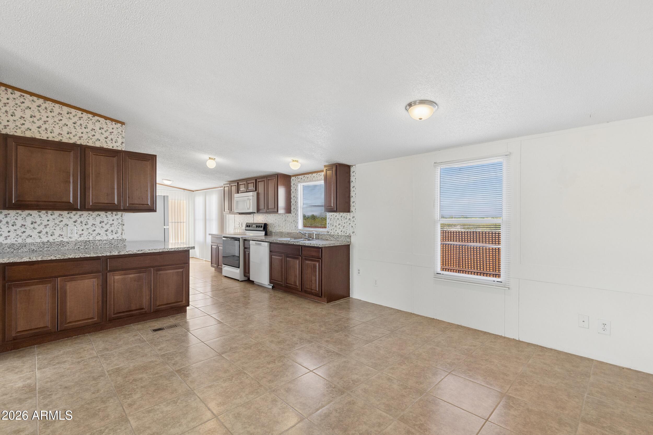 15047 N Highway 79