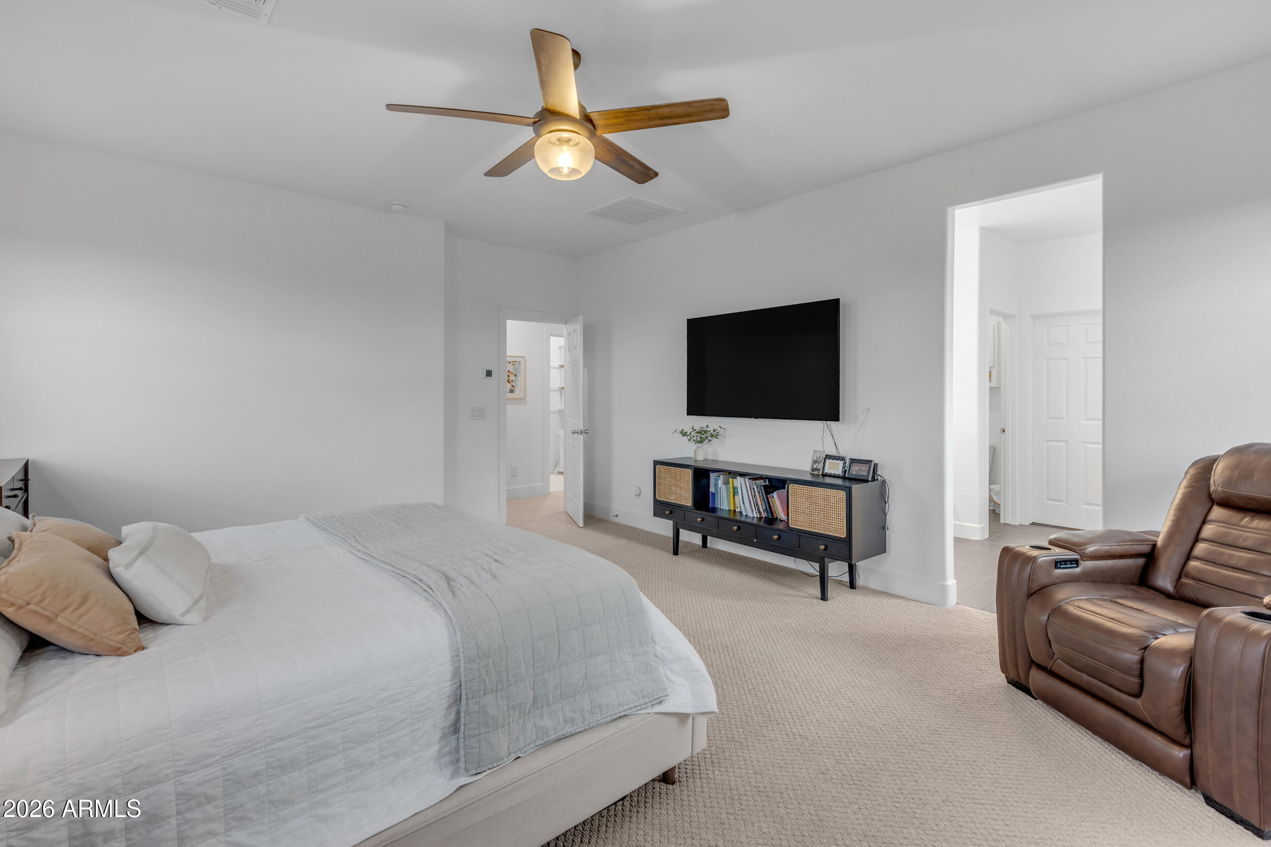 34019 N Casey Lane