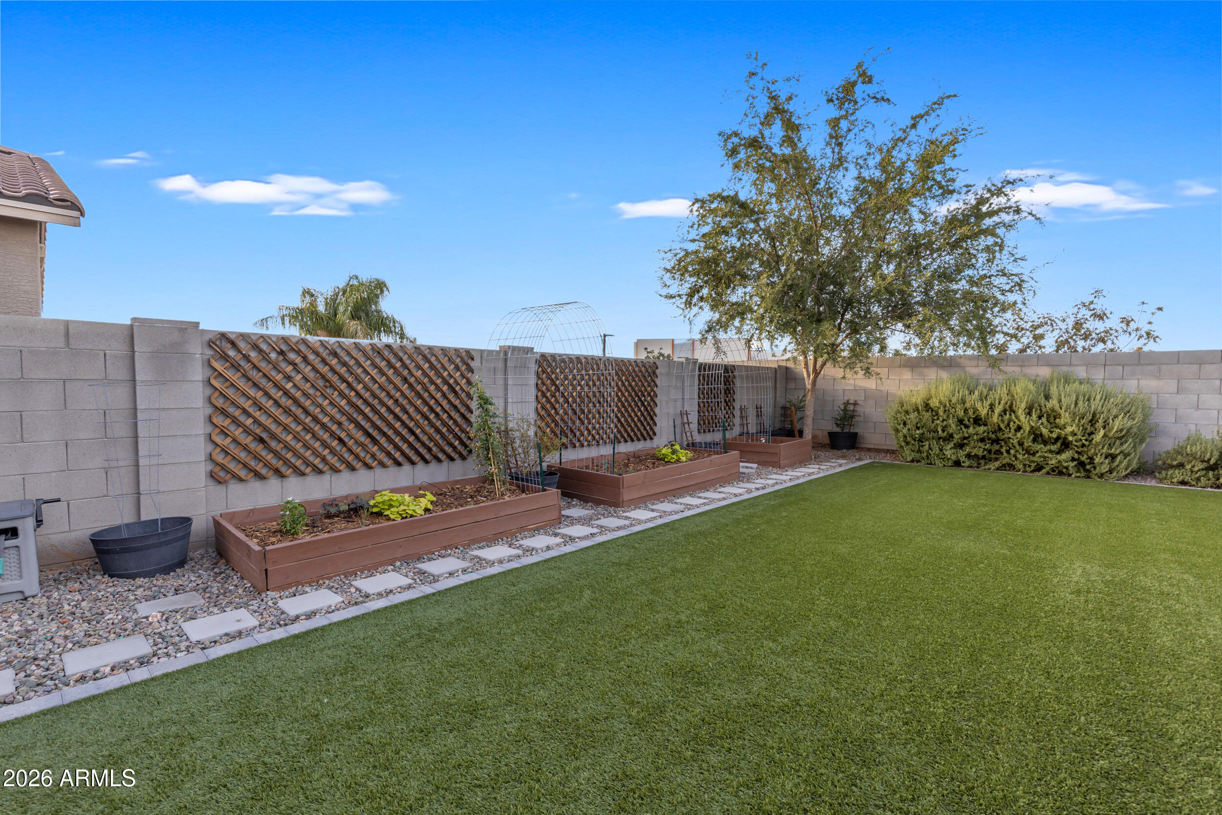 34019 N Casey Lane
