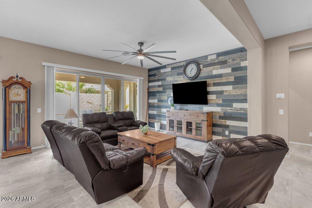 22851 S 229TH Place