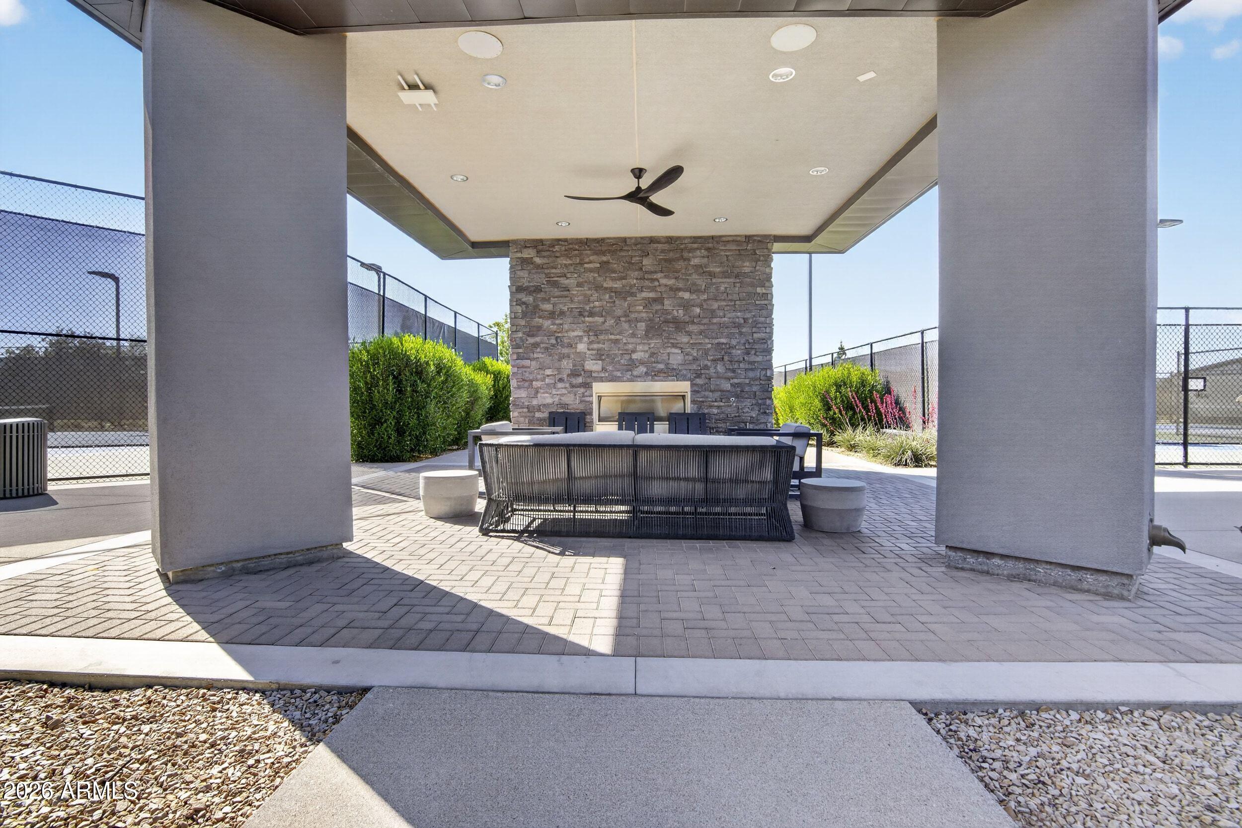 1417 W Silver Creek Lane